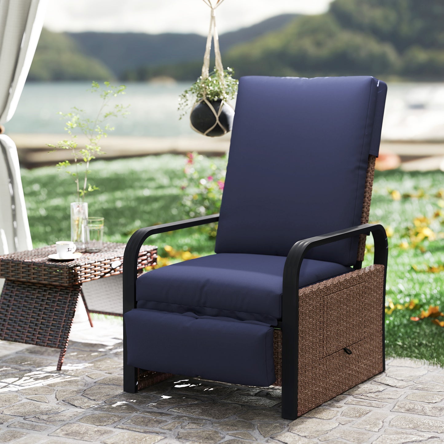 Outsunny 140° Reclining Rattan Armchair - Brown/Blue
