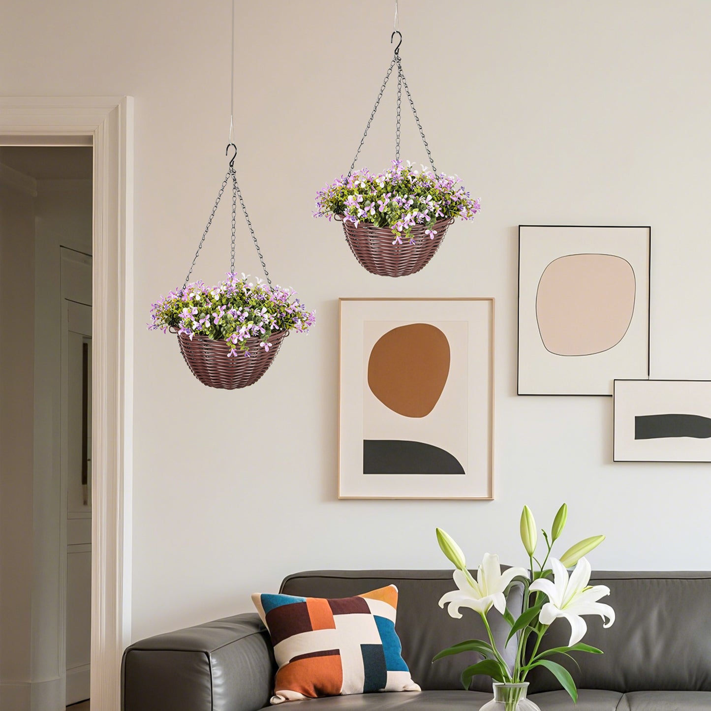 HOMCOM Set of 2 Artificial Flowers in Basket, Decorative Hanging Baskets with 75 Leaves & 15 Flowers for Home or Office Decor, Purple