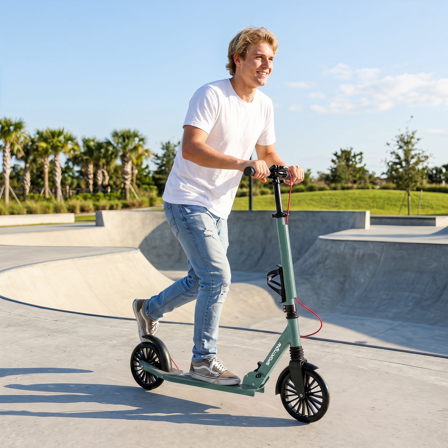 SPORTNOW Foldable Kick Scooter with Height Adjustable Handlebar, One-click Folding Adult Scooters with 200 mm Big Wheels, Silver