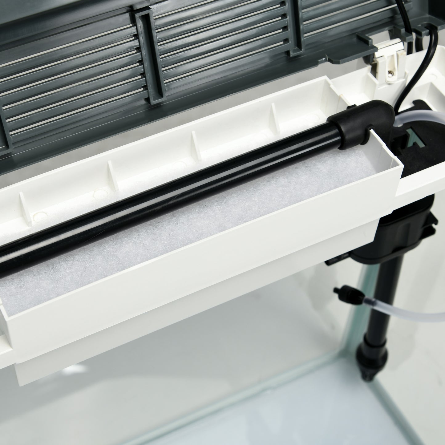 PawHut 28L Glass Aquarium Fish Tank with Filter LED Lighting for Betta Guppy Mini Parrot Fish Shrimp 38 x 26 x 39.5cm