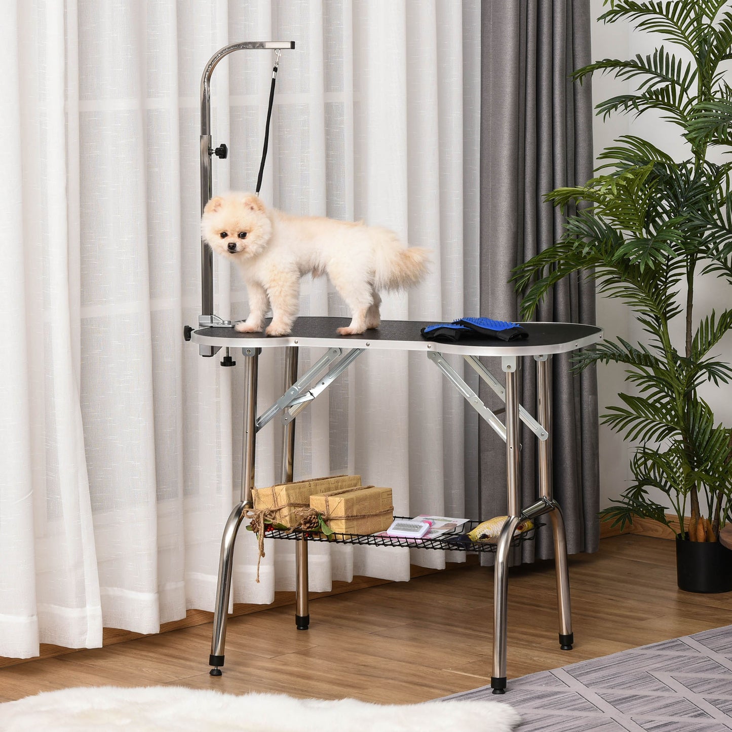 PawHut Pet Foldable Grooming Table w/ Adjustable Arm Non-Slip Tabletop Leash