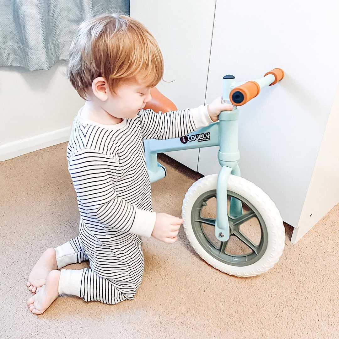 HOMCOM Toddler Balance Bike No Pedal Walk Training Blue