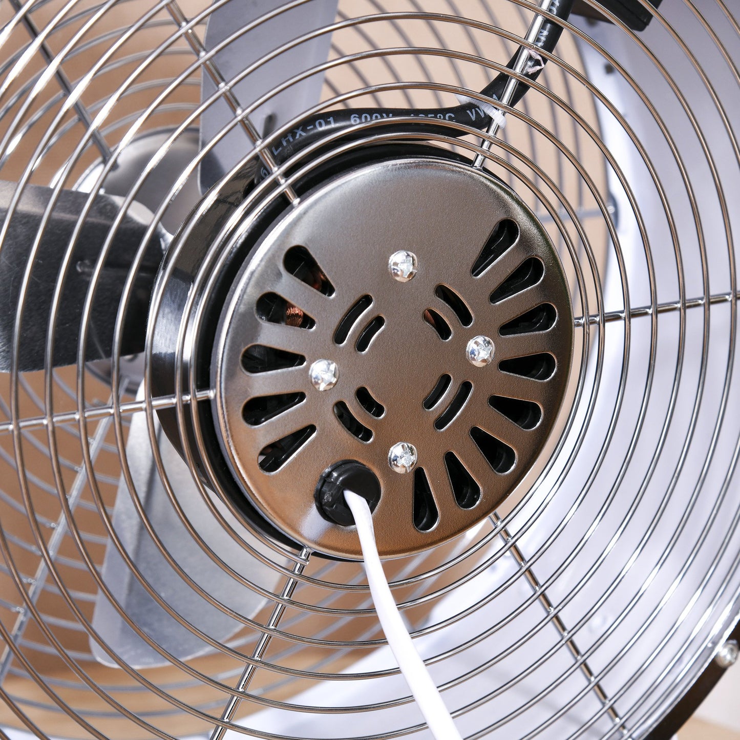 HOMCOM 26CM Electrical Table Desk Fan 2-Speed Portable for Home Office,White