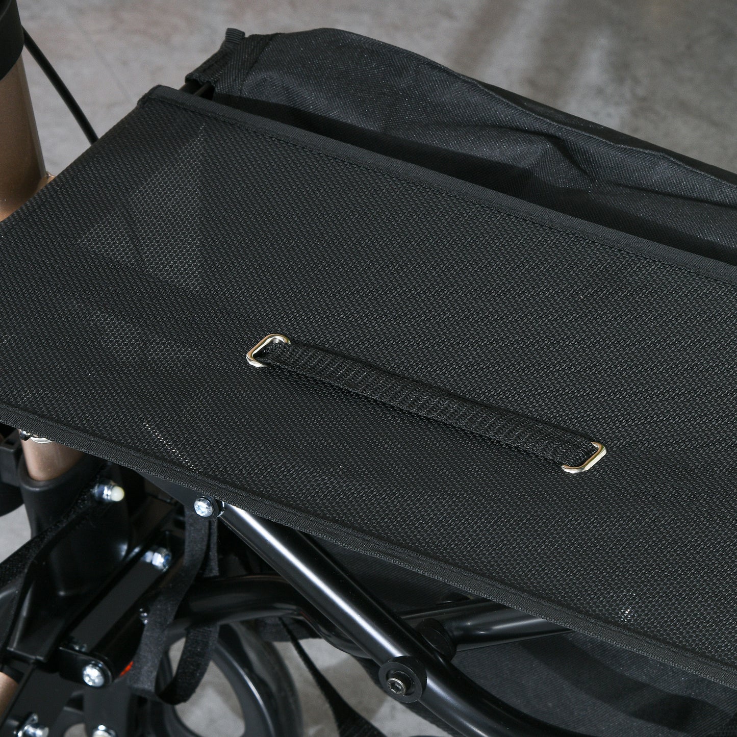 HOMCOM 4 Wheel Rollator with Seat and Back, Folding Mobility Walker with Carry Bag, Adjustable Height, Dual Brakes, Cane Holder, Lightweight Aluminium Walking Frame for Seniors and Disabled, Gold Tone