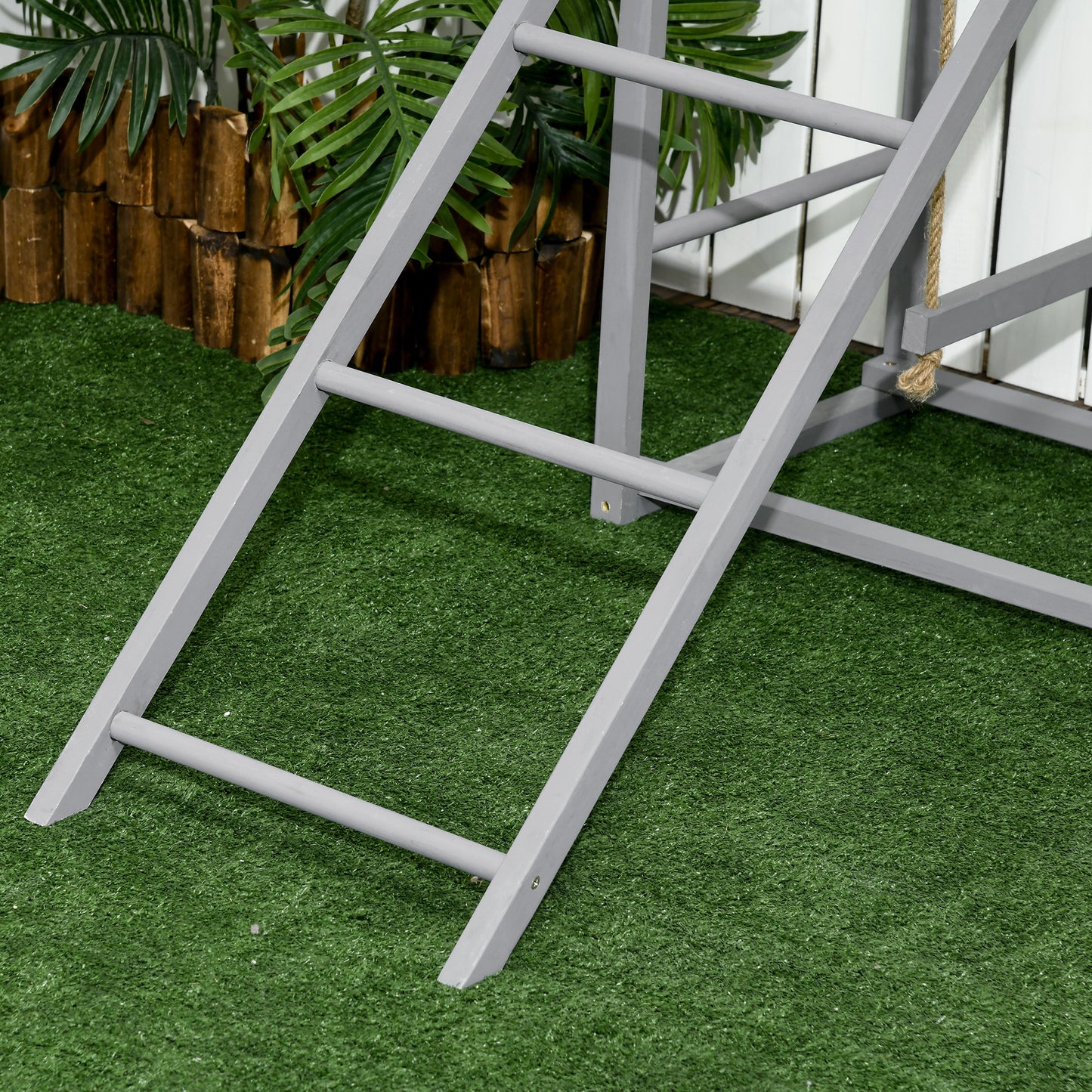 PawHut Chicken Activity Play with Swing Set for 34 Birds Wooden Chicken Coop Grey