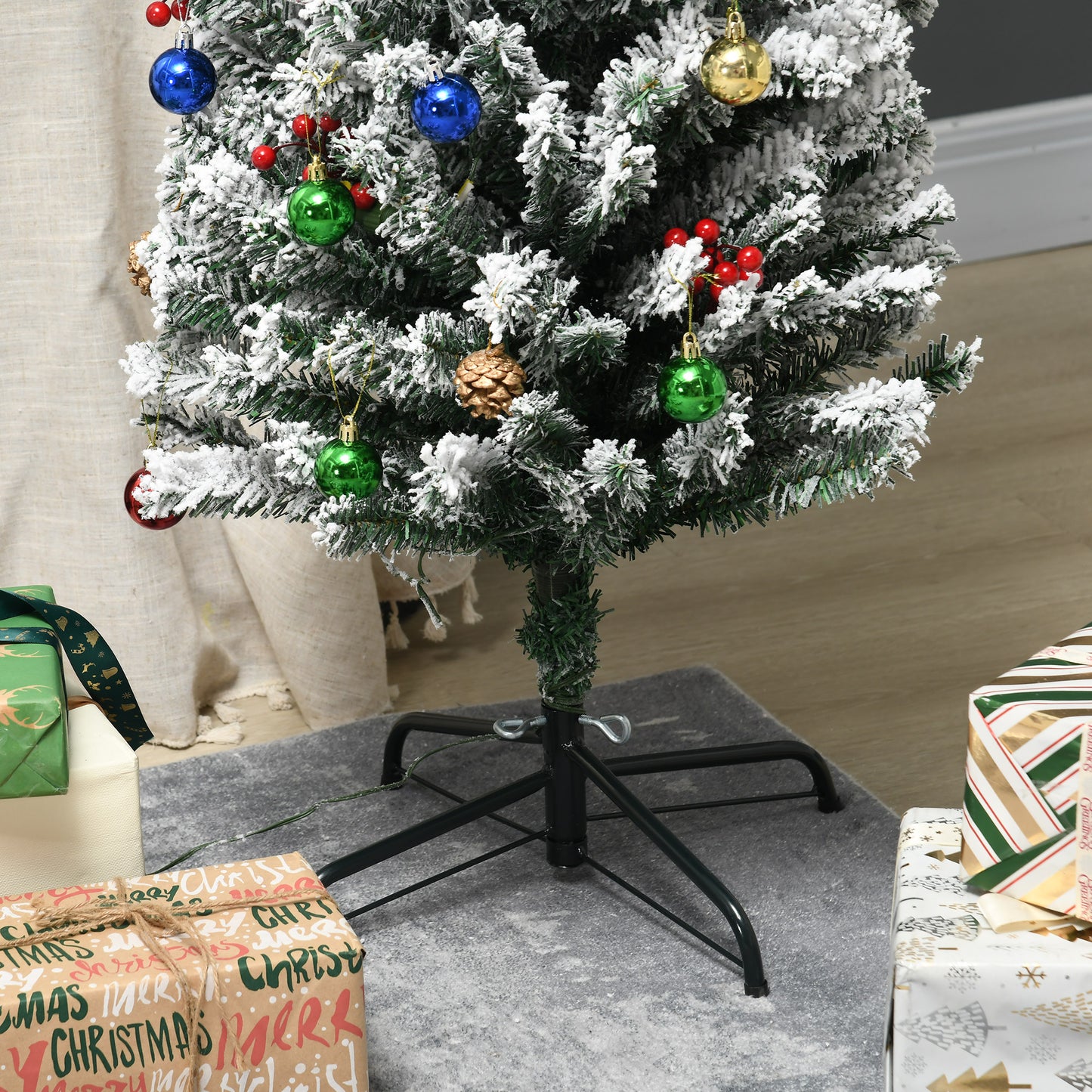 HOMCOM 6' Artificial Prelit Christmas Trees Holiday Décor with Warm White LED Lights, Flocked Tips, Berry, Pine Cone