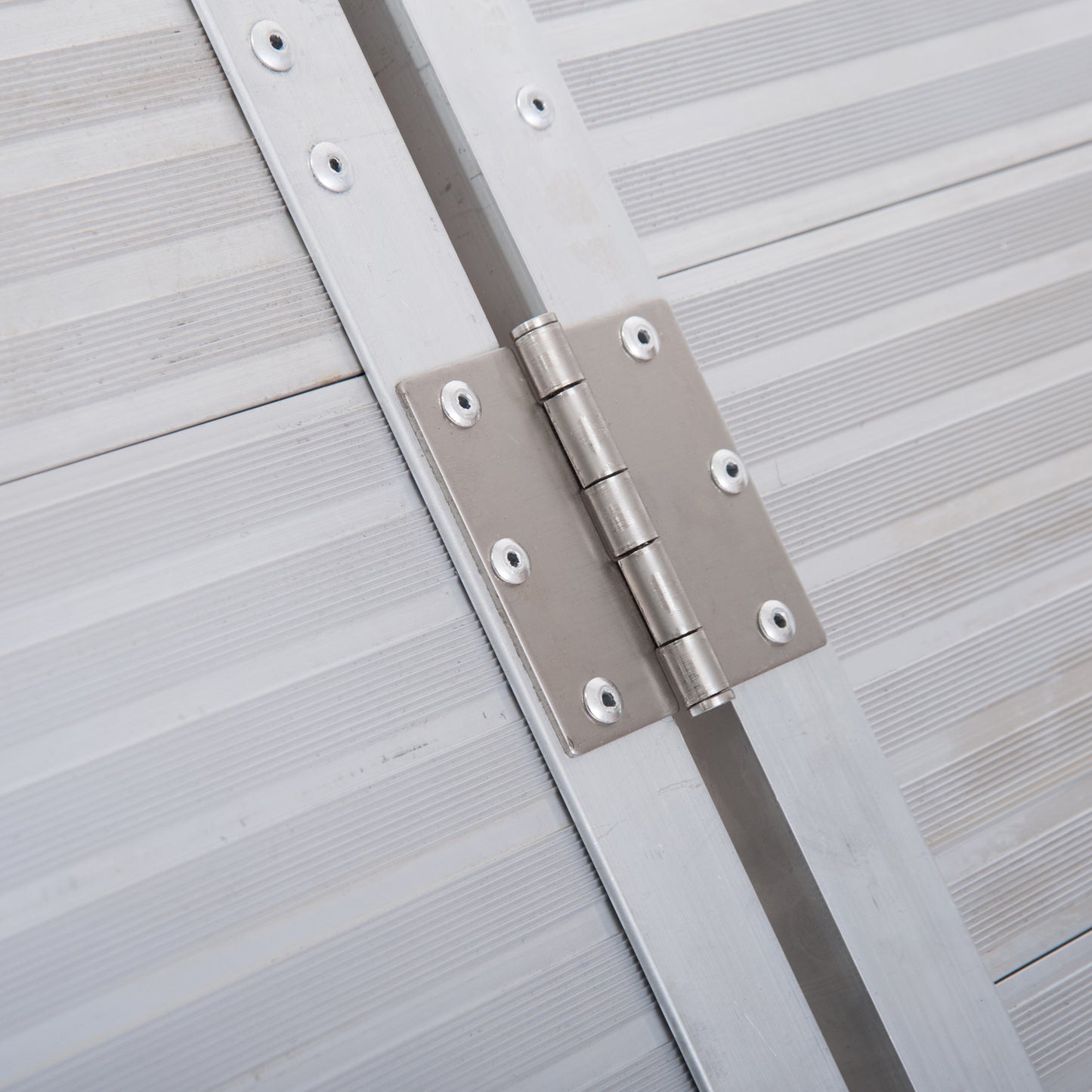 HOMCOM Folding Aluminum Ramp Wheelchairs/Scooters/Pet W/Handle Mobility Ramp W/Handle 24"