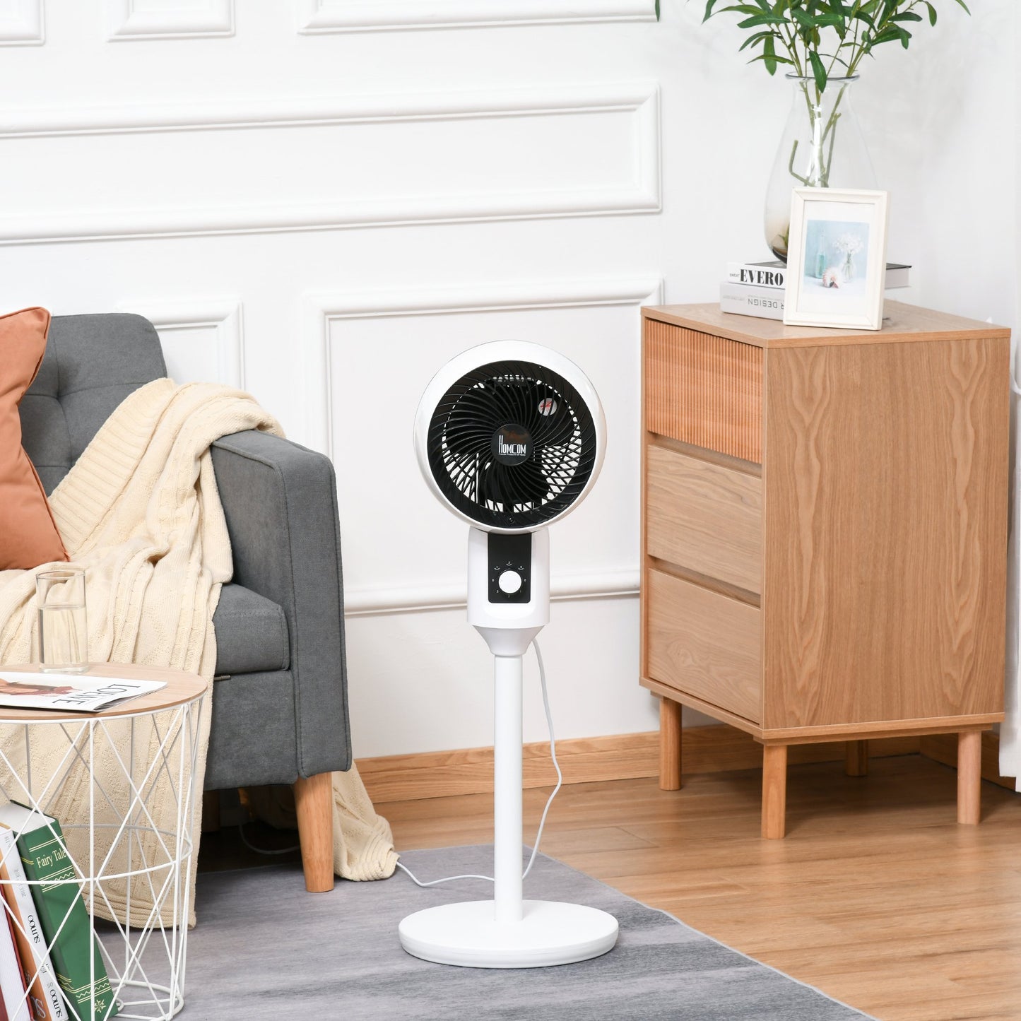 HOMCOM Oscillating Air Circulator Fan with 3 Speed Round Base Carry Handle Home Office