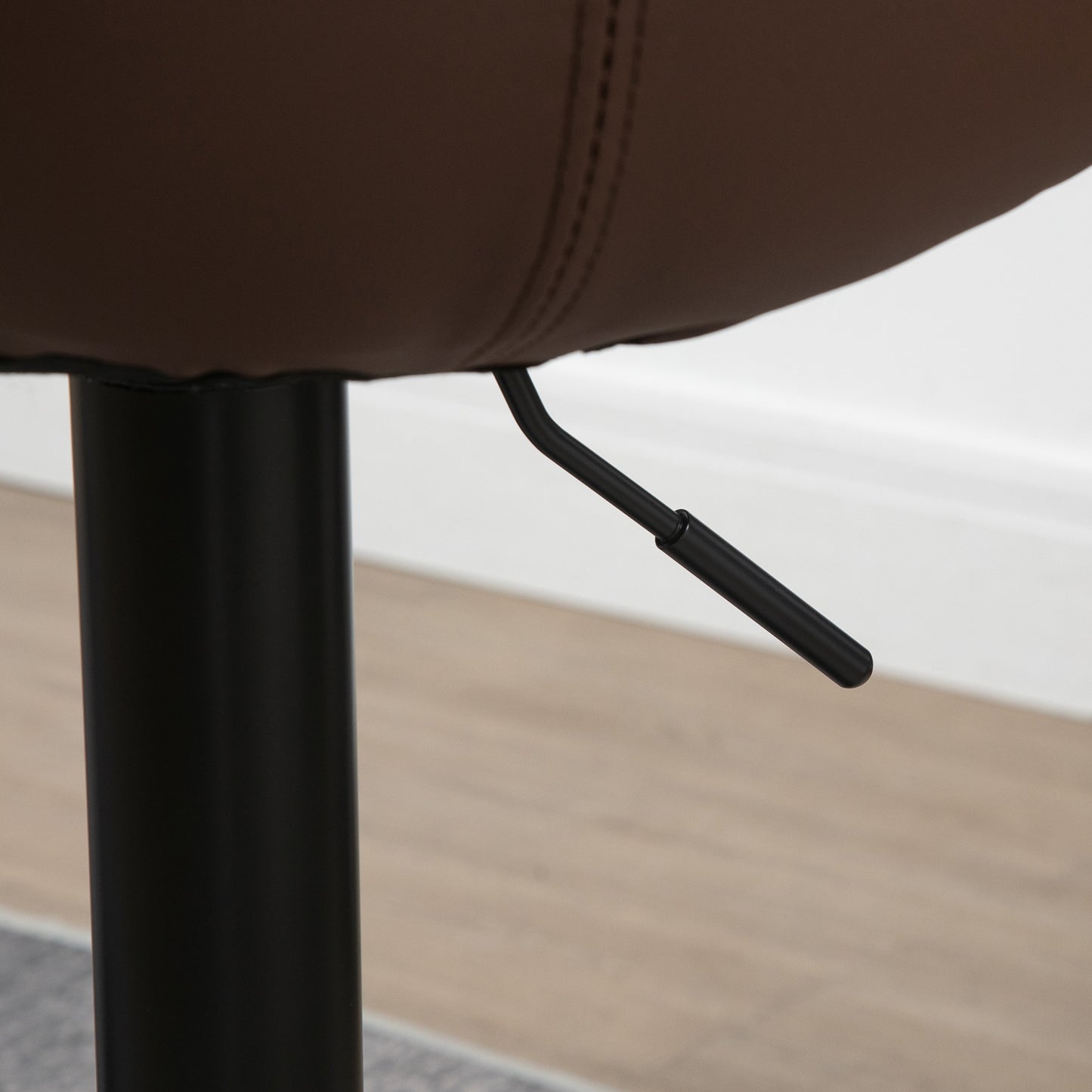 HOMCOM Bar Stools Set of 2, Adjustable Breakfast Dining Stools for Kitchen Brown