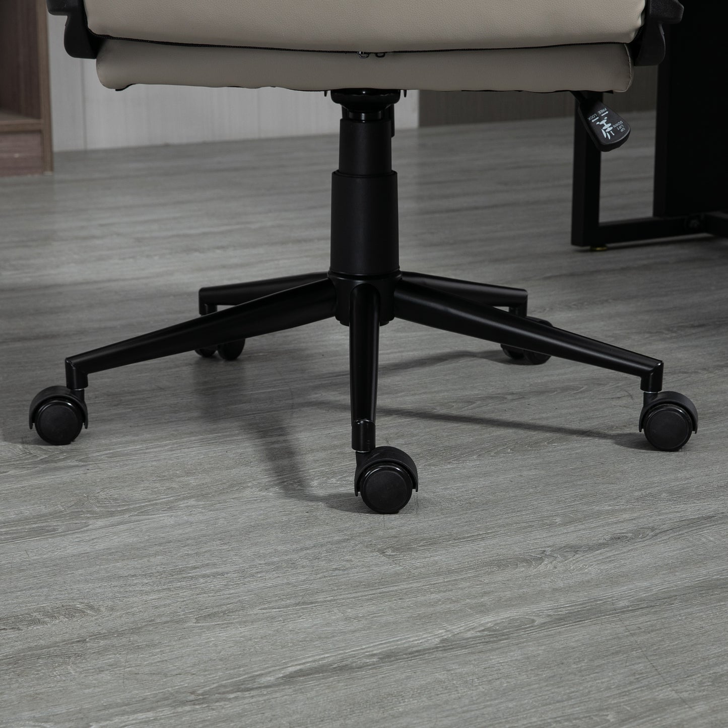 Vinsetto Ergonomic Computer Desk Chair PU Leather Office Chair with Adjustable Height and Swivel Rolling Wheels for Work Study Light Grey