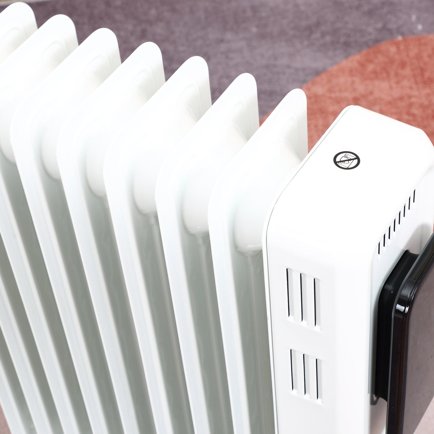 HOMCOM 2180W Oil Filled Radiator, 9 Fin, Portable Electric Heater with LED Display, 24H Timer, 3 Heat Settings, Adjustable Thermostat, Safety Cut-Off and Remote Control, White Radiator W/3 Settings &