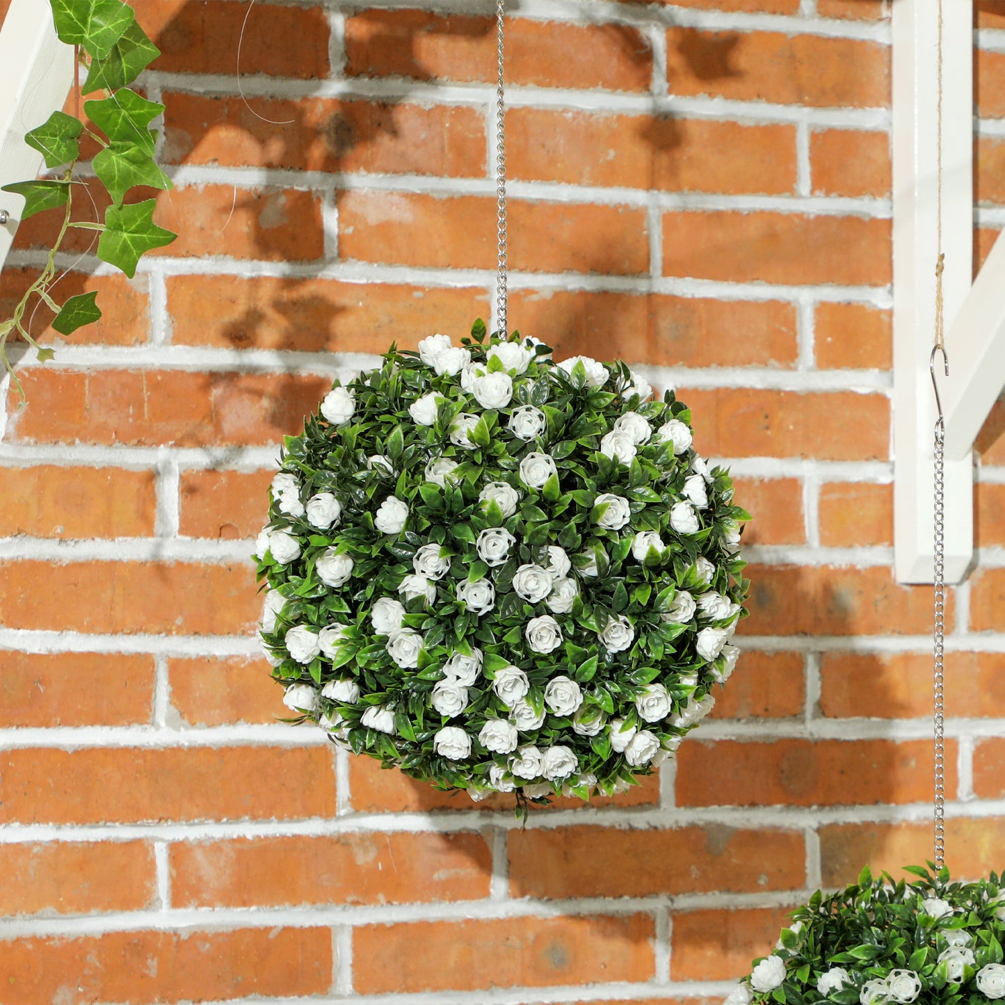 HOMCOM Set of 2 Artificial Plants, UV-Protected Topiary Rose Balls, 28cm, White