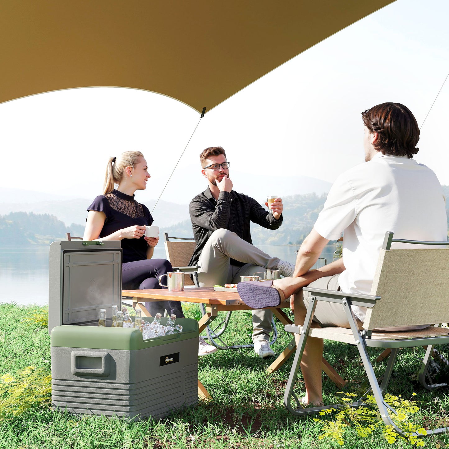 Outsunny 30L Portable Car Refrigerator - Light Green and Grey