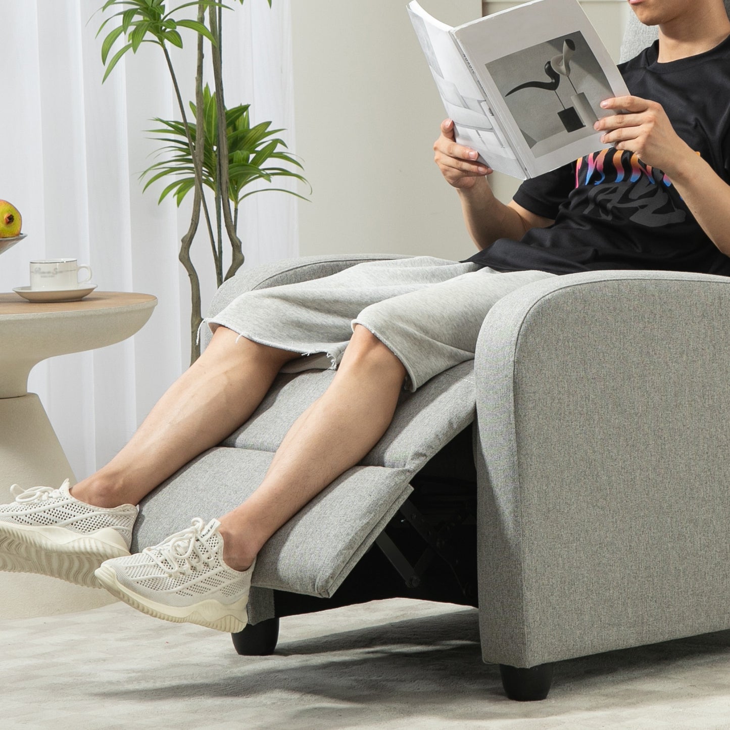 HOMCOM Push Back Recliner Armchair with Adjustable Footrest and Padded Seat, Light Grey