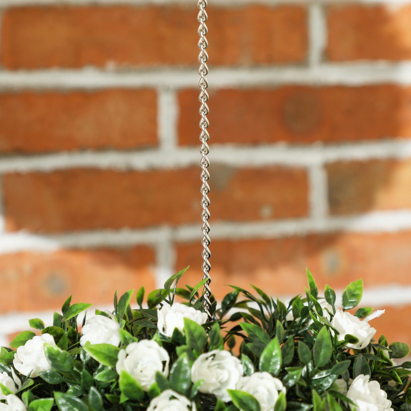 HOMCOM Set of 2 Artificial Plants, UV-Protected Topiary Rose Balls, 28cm, White