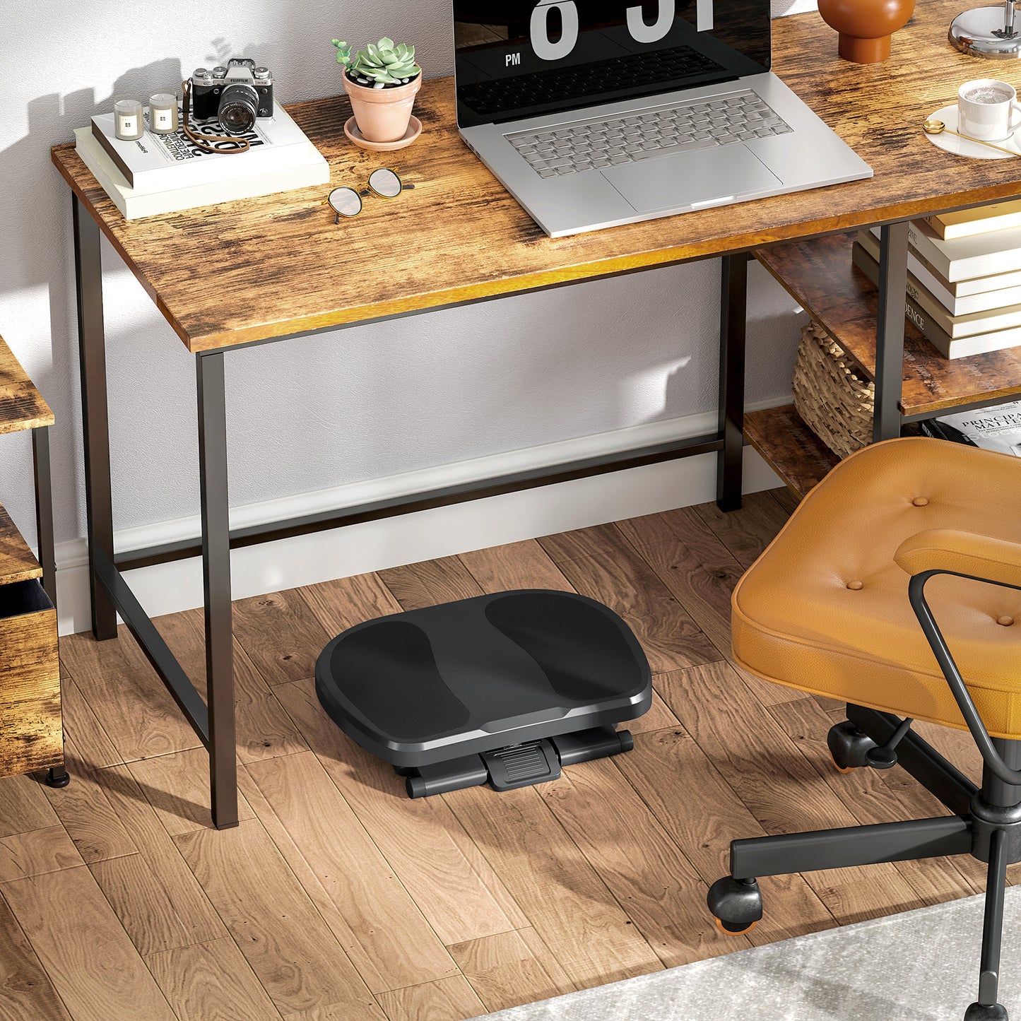 HOMCOM 0-30° Three-Height Under-Desk Support Footrest - Grey