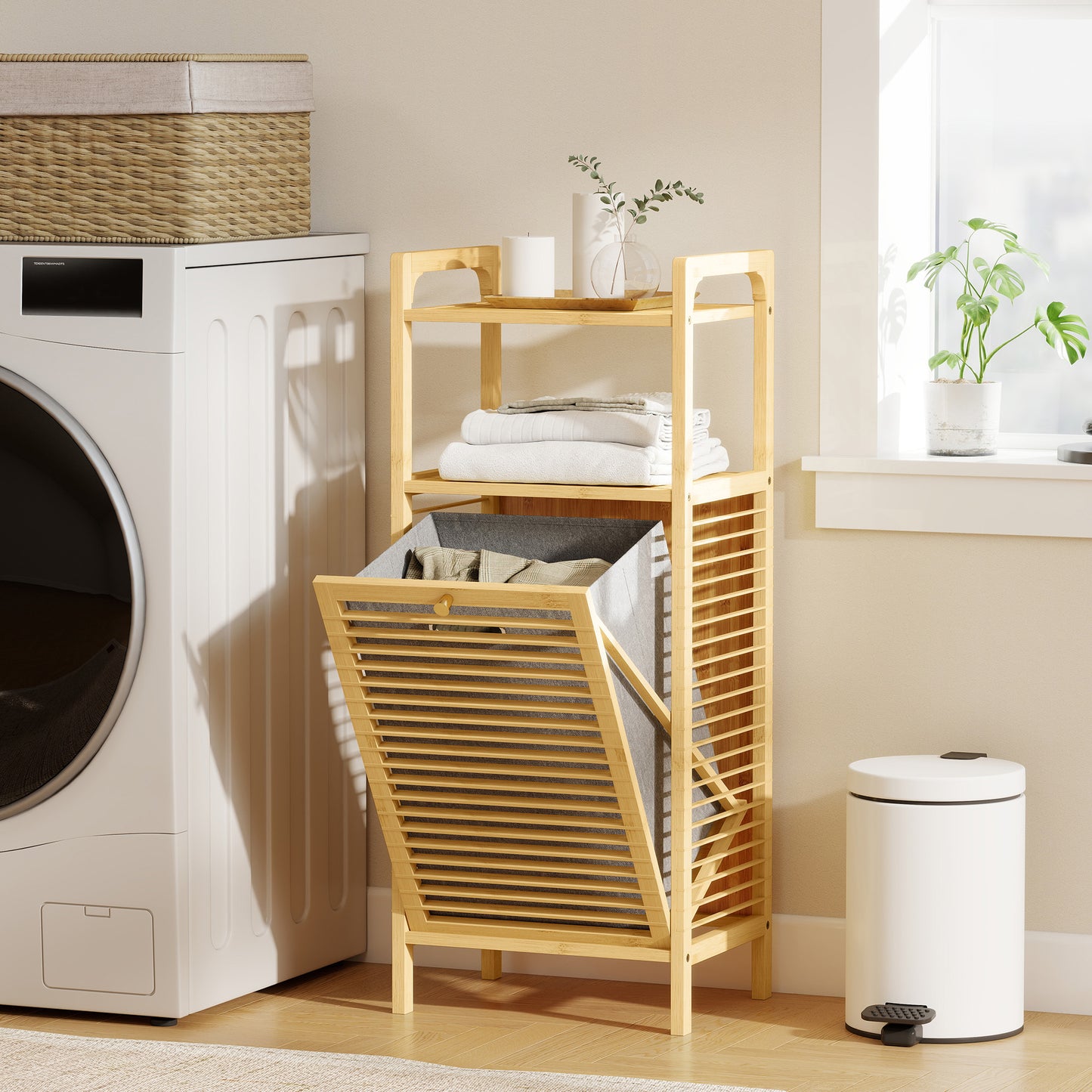 HOMCOM Bamboo Laundry Cabinet, Slatted Door, Tilt-Out Hamper, Removable Liner Bag, 40x30x95 cm, Natural Finish