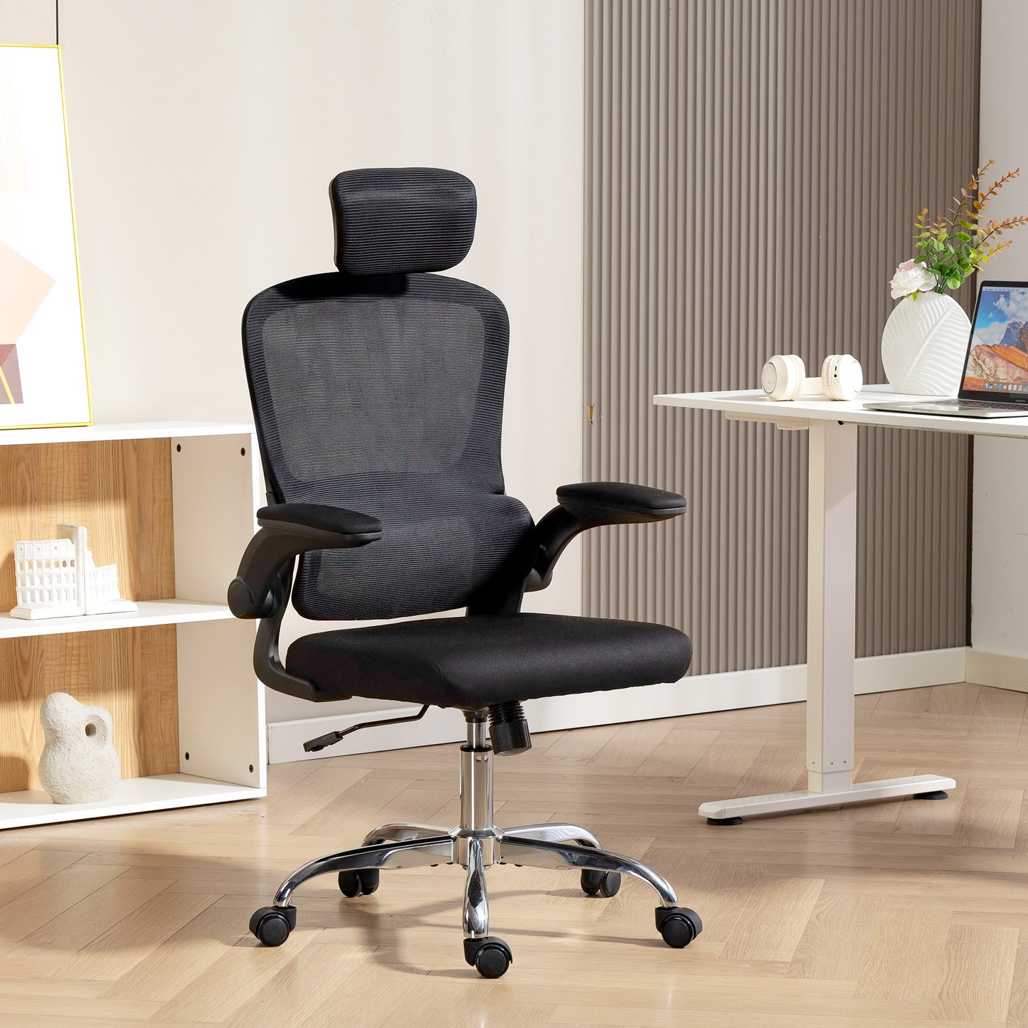 HOMCOM Mesh Back Office Chair, with Lumbar Support - Black