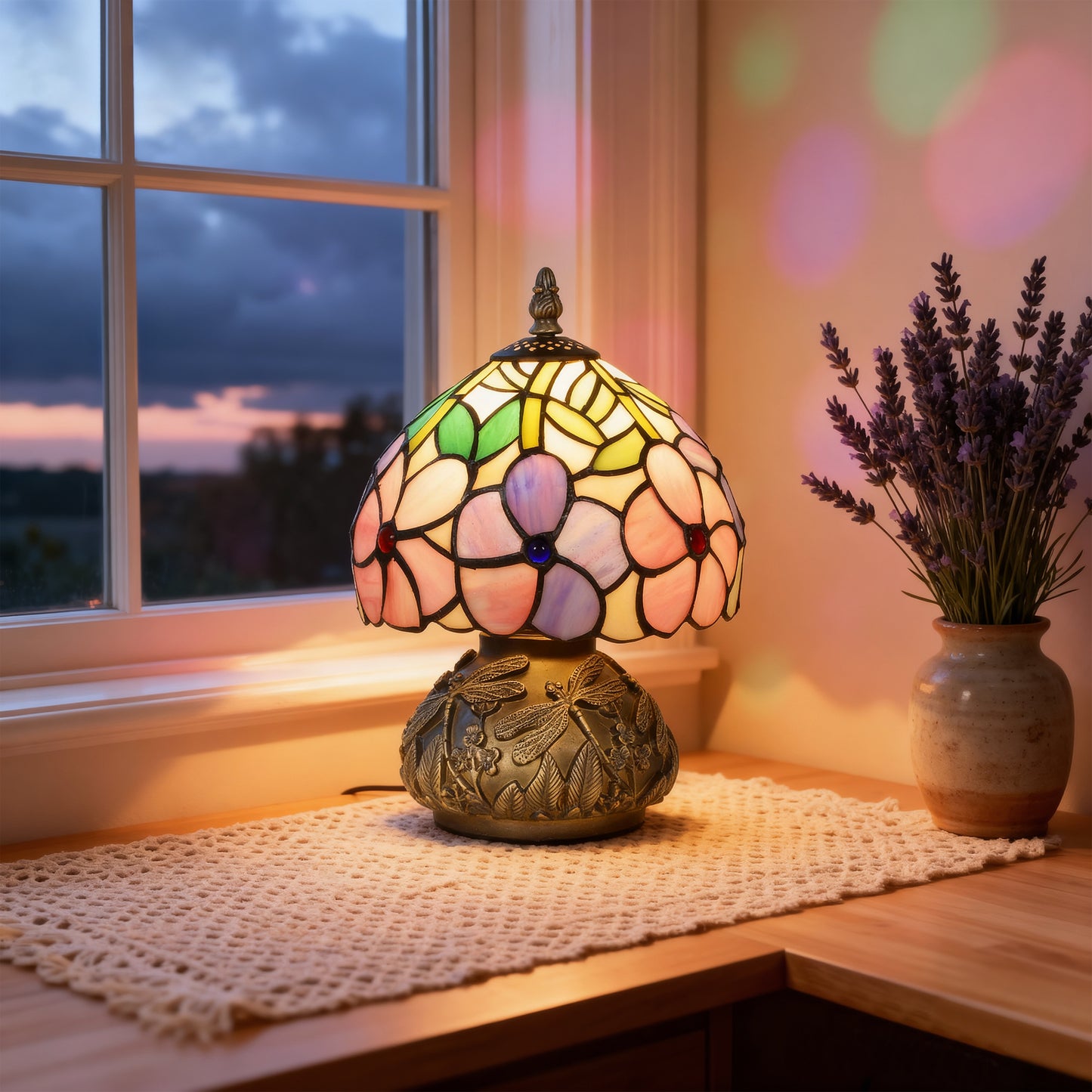 HOMCOM Tiffany-Style Table Lamp, Sculpted Dragonfly Base, Handcrafted Stained Glass, E27 Socket, for Living Room/Bedroom, Pink