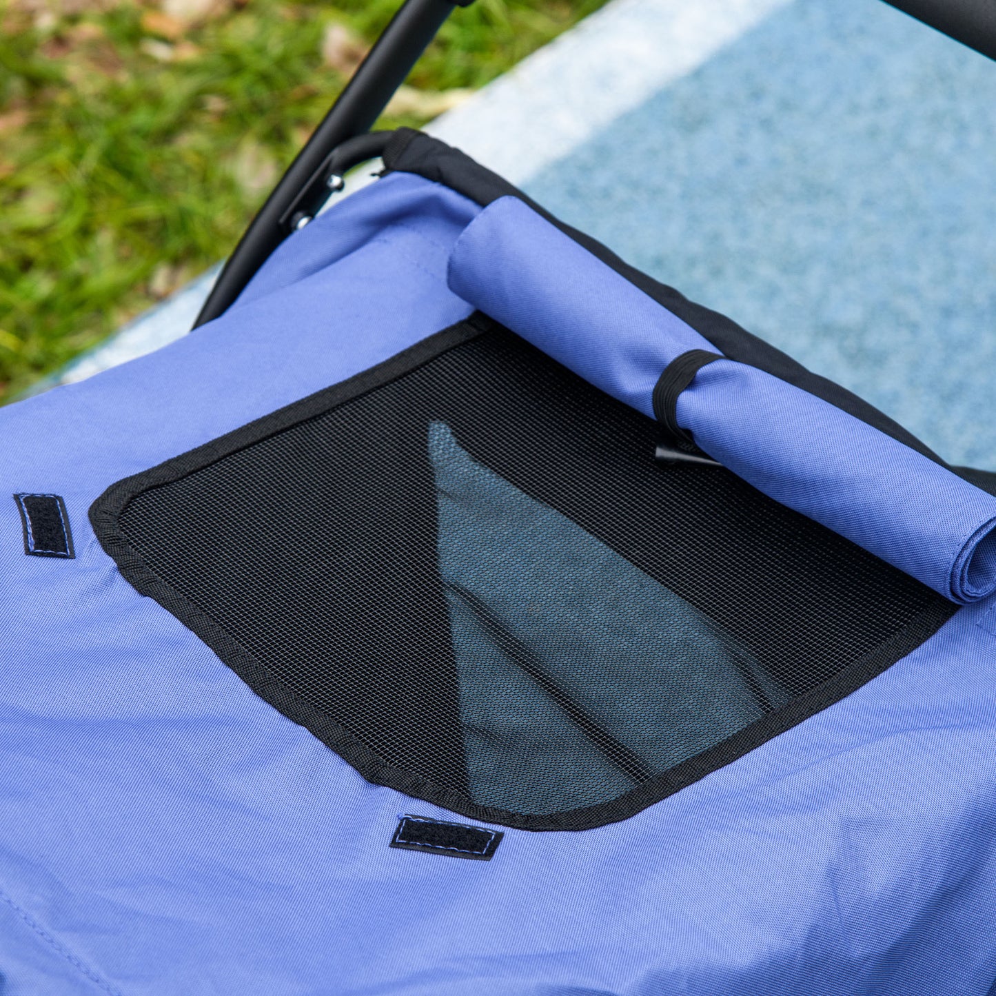 PawHut Foldable Pet Stroller with Washable Cushion Storage Bags Safety Leash for Medium and Large Dogs Cats Travel Blue