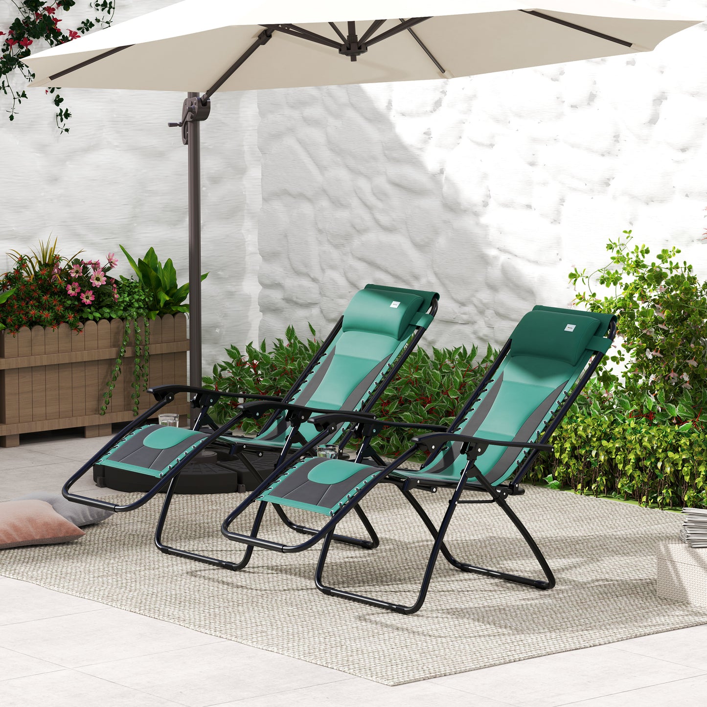 Outsunny Foldable Reclining Garden Chair Set of 2, Zero Gravity Chairs with Cup Holder & Pillow, Green
