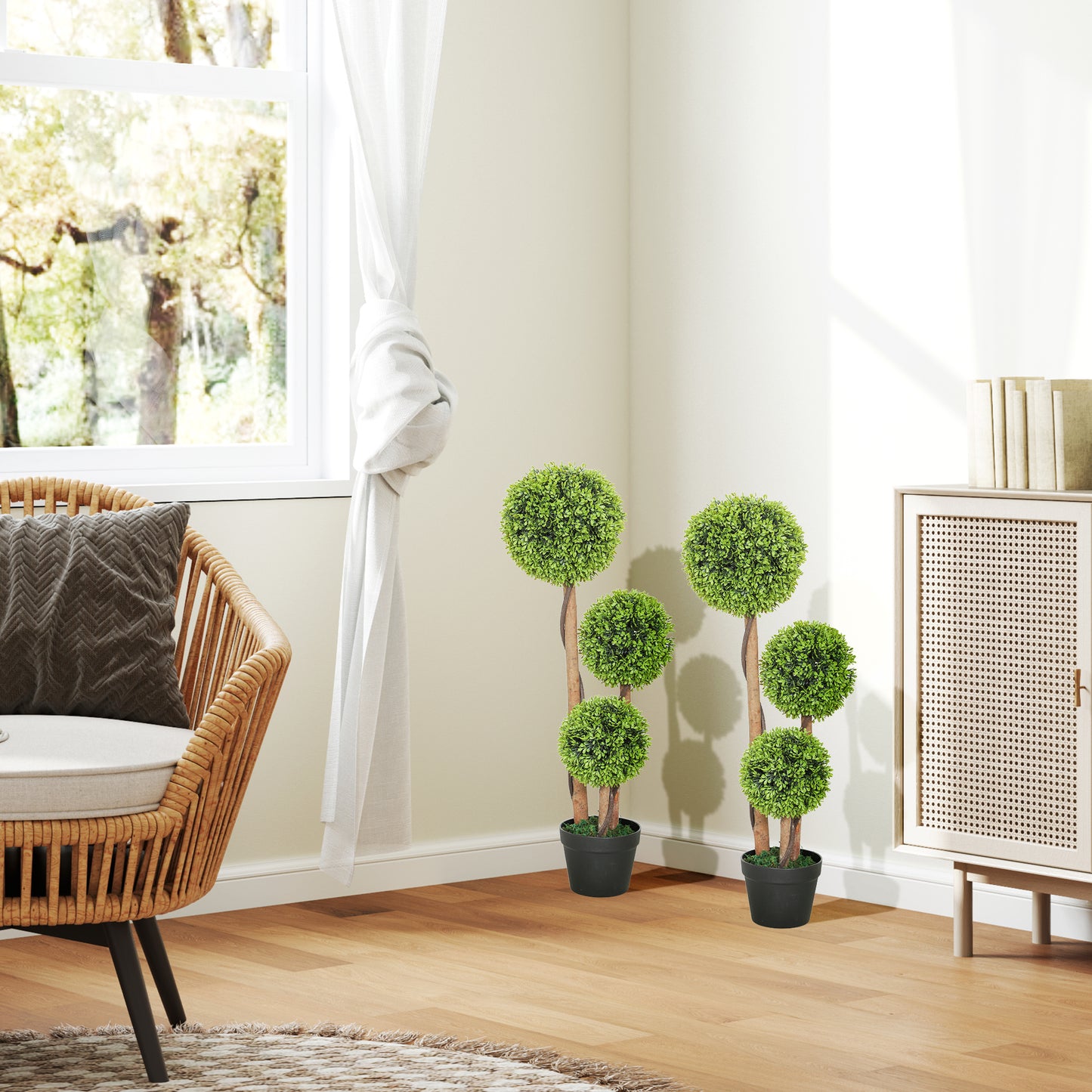 HOMCOM Decorative Artificial Trees Boxwood Ball Topiary Trees Set of 2 in Pot, Fake Plants for Home Indoor Outdoor Decor