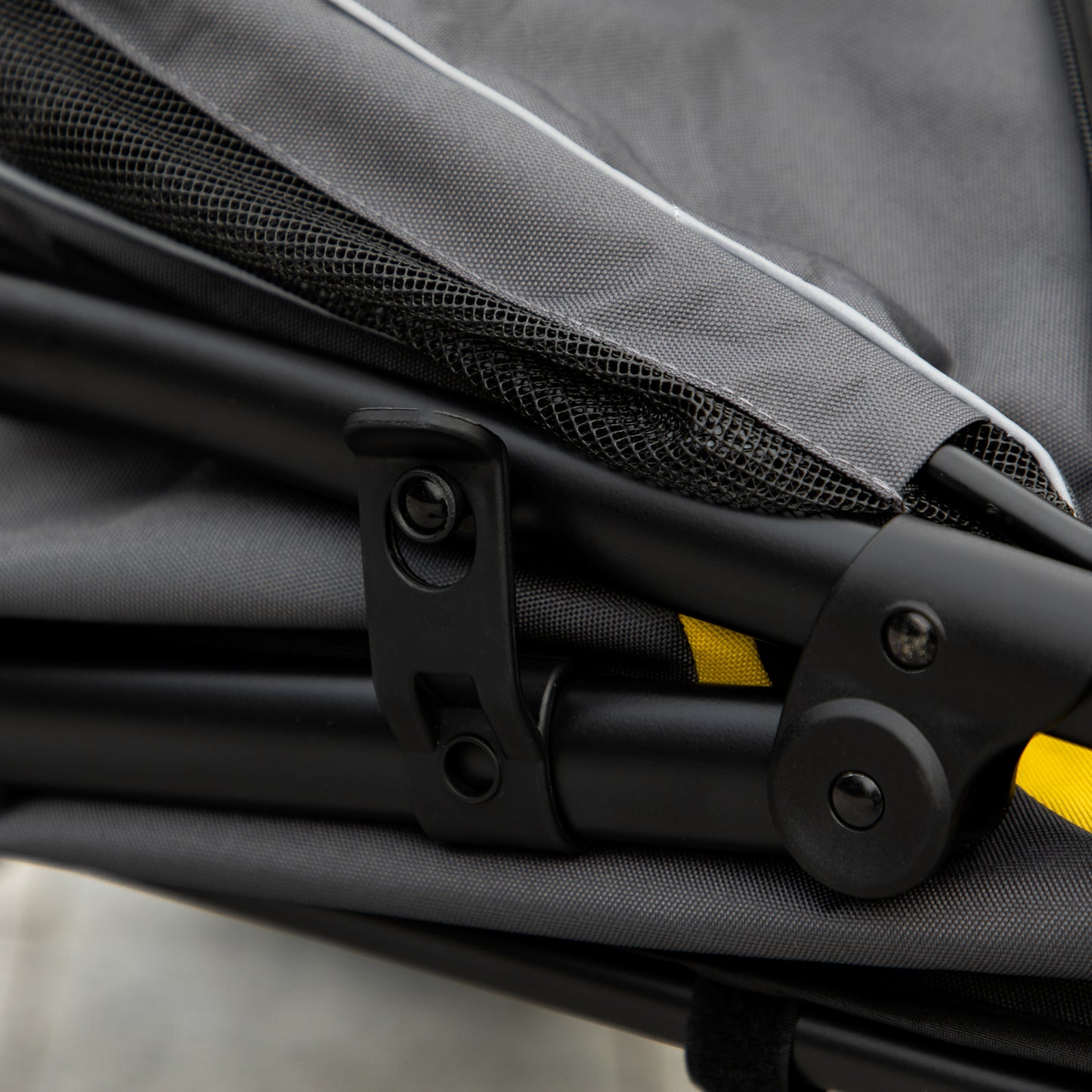 PawHut Foldable Pet Travel Stroller, Rain Cover, Mesh Window, Safety Leash, Storage Bags, Shock Absorber, for Large/Medium Dogs (Grey)