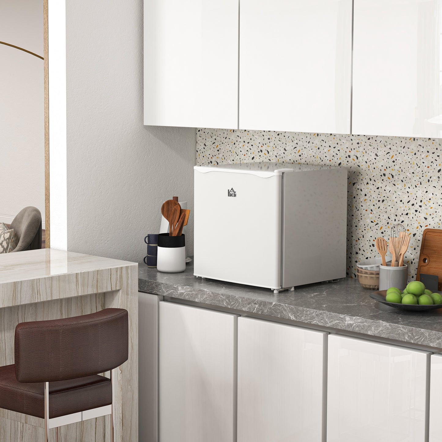 HOMCOM 35L Mini Freezer, -24°C to -14°C Temperature - White