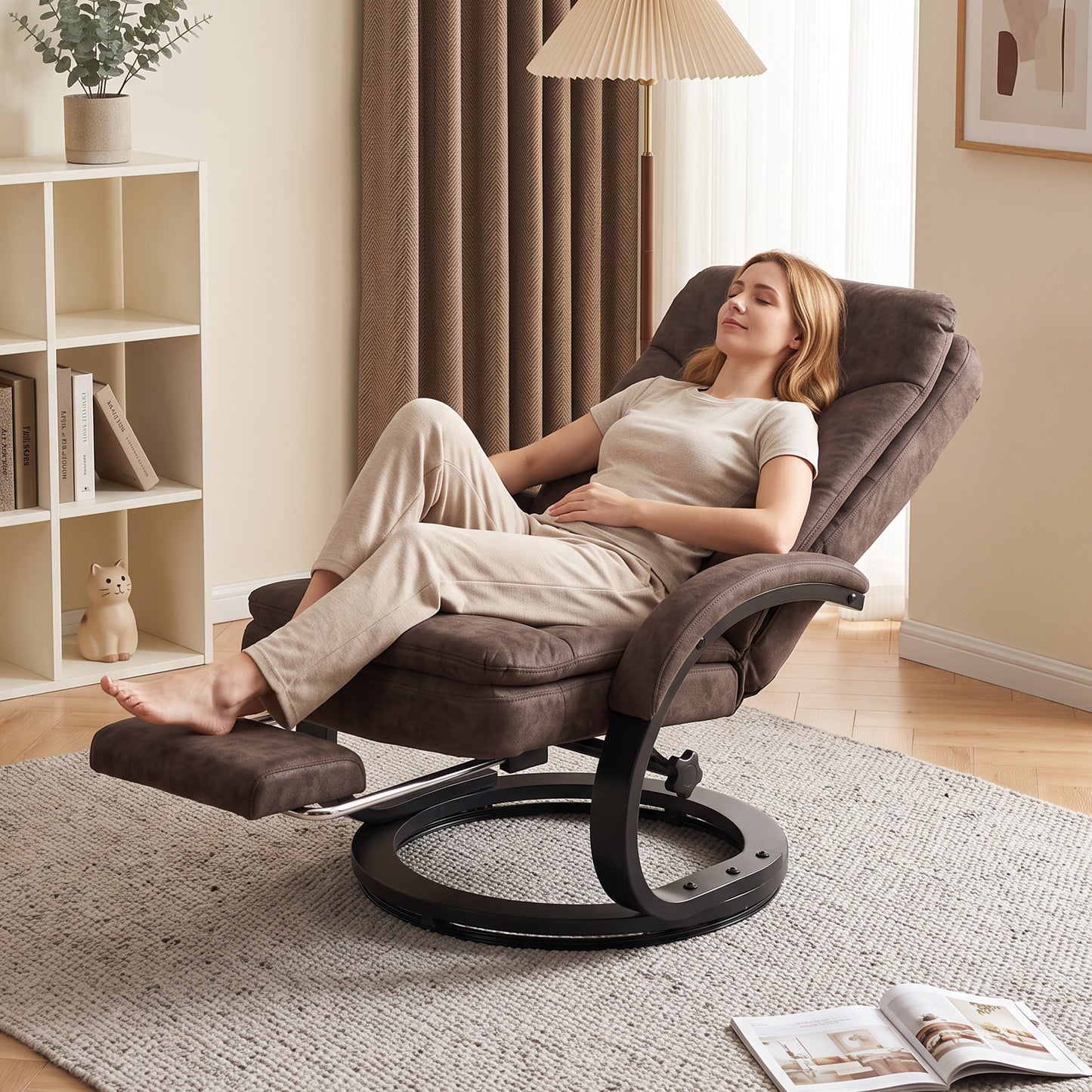 HOMCOM Swivel Recliner Chair, Velvet Recliner Armchair with Retractable Footrest, Dual-Layer Cushion, High Back, Dark Brown