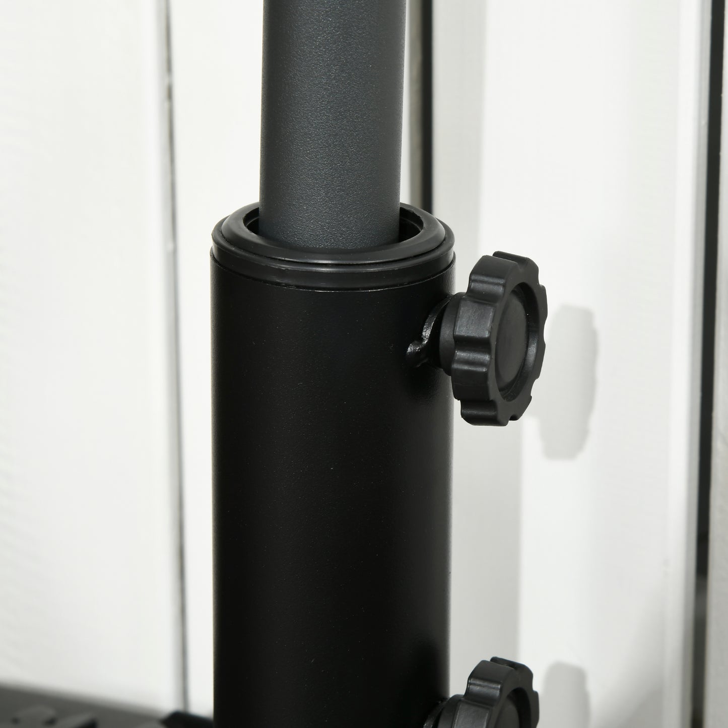 Outsunny Half Round Umbrella Base, 18kg Water/21kg Sand, Fits 3.8cm/4.8cm Pole, Black for Deck/Garden