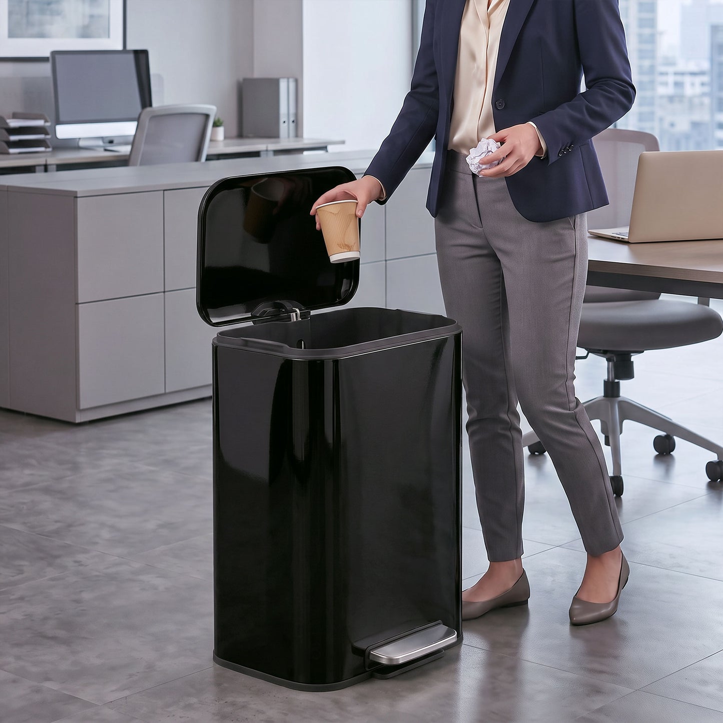 HOMCOM 50 L Kitchen Pedal Bin, Metal Rubbish Bin with Removable Inner Bucket, Soft-Close & Stay-Open Lid, High Gloss Black
