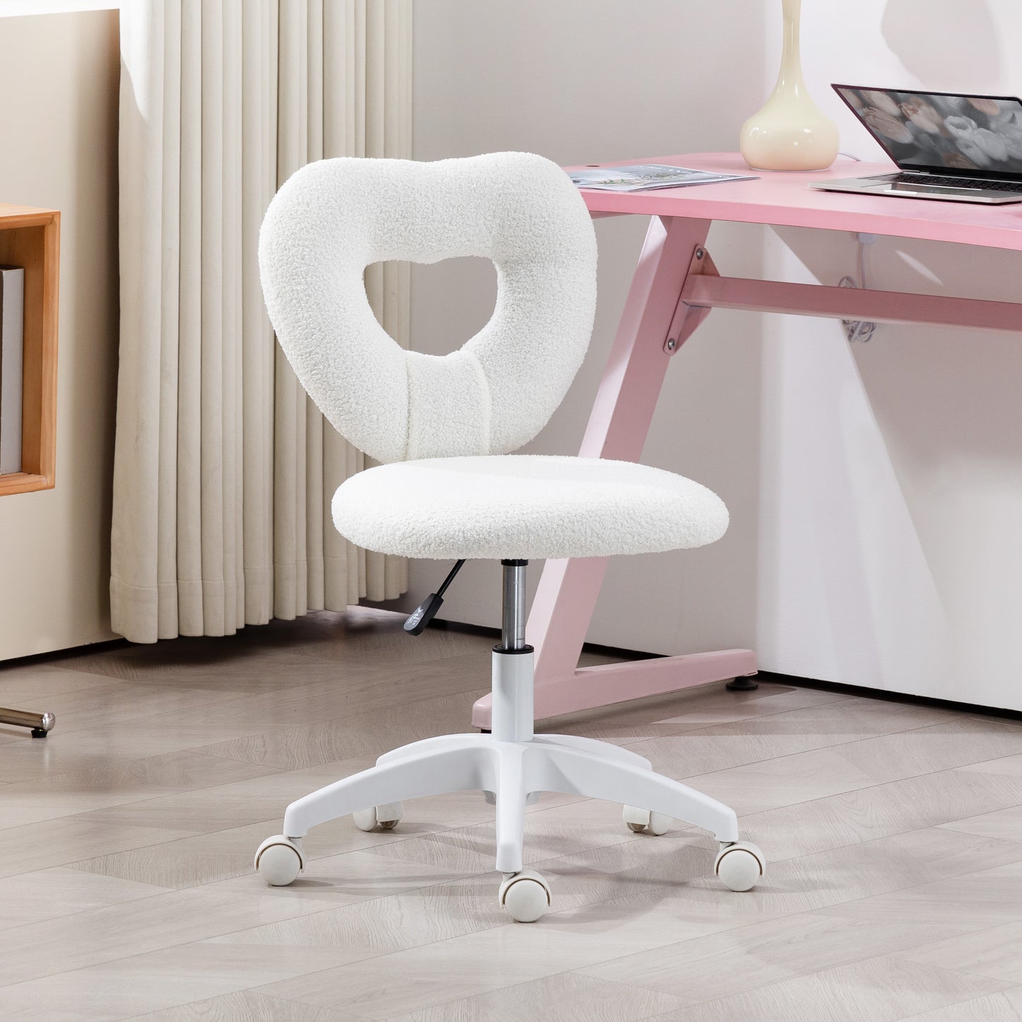 HOMCOM Armless Heart Computer Desk Chair, Swivel Office/Vanity Chair, Height Adjustable with Wheels, Teddy Fleece, White