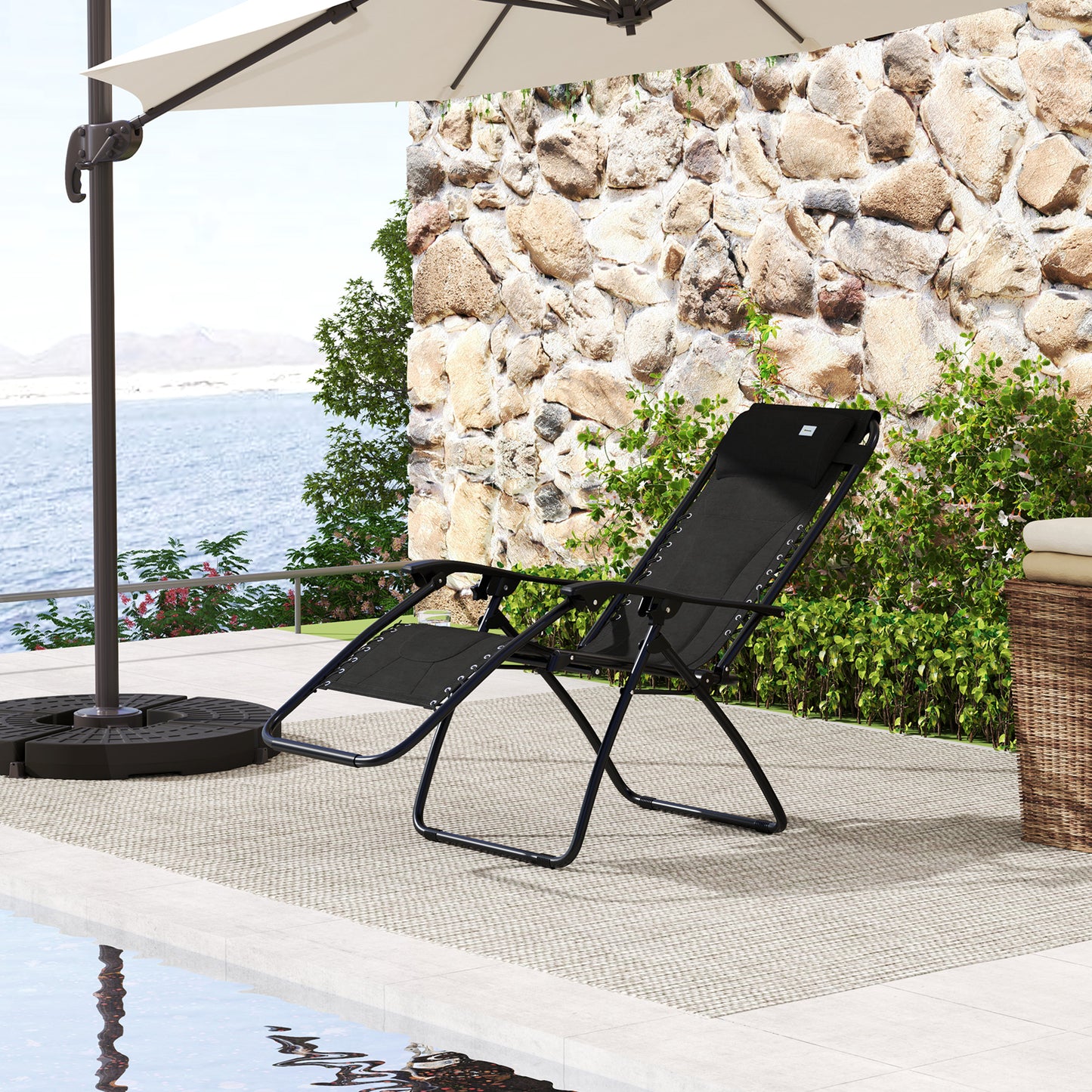 Outsunny Foldable Reclining Garden Chair, Zero Gravity Chair with Padded Seat, Cup Holder, Adjustable Backrest, Pillow for Outdoor, Patio, Deck, Black