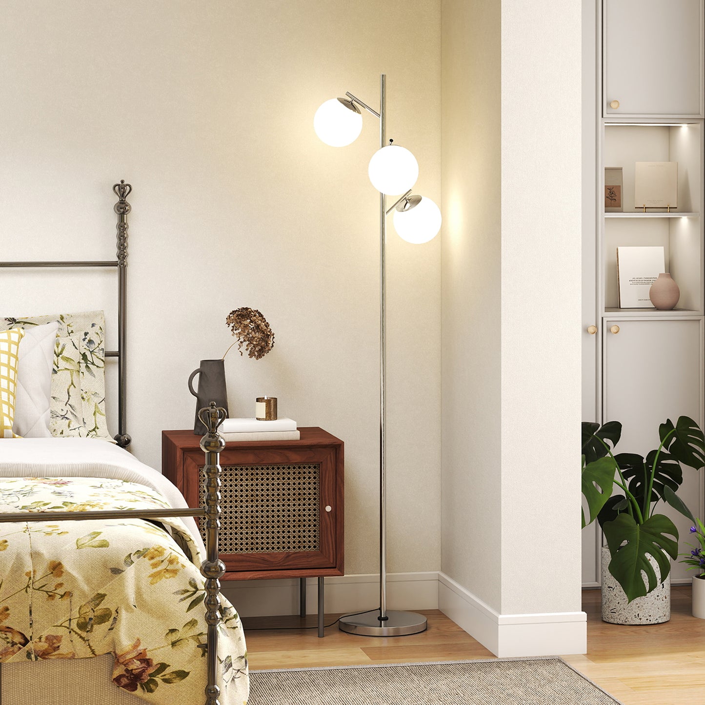 HOMCOM Modern 3-Light Tree Floor Lamp with Globe Lampshades, for Living Room and Bedroom, Steel Base, 3000K-6000K, Silver Tone