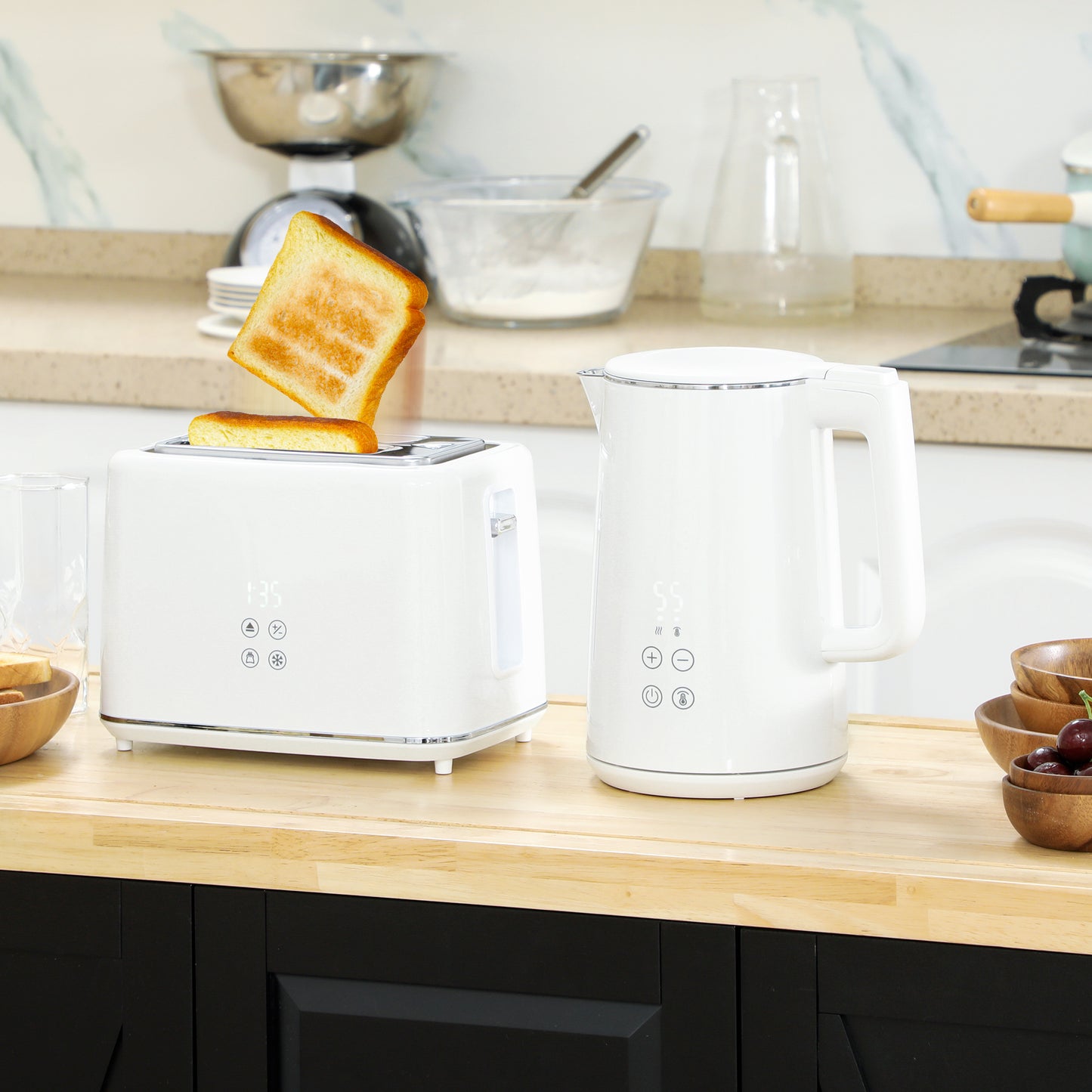 HOMCOM Kettle and Toaster Set, 1.5L 3000W Fast Boil Kettle with Insulation & 2 Slice Toaster