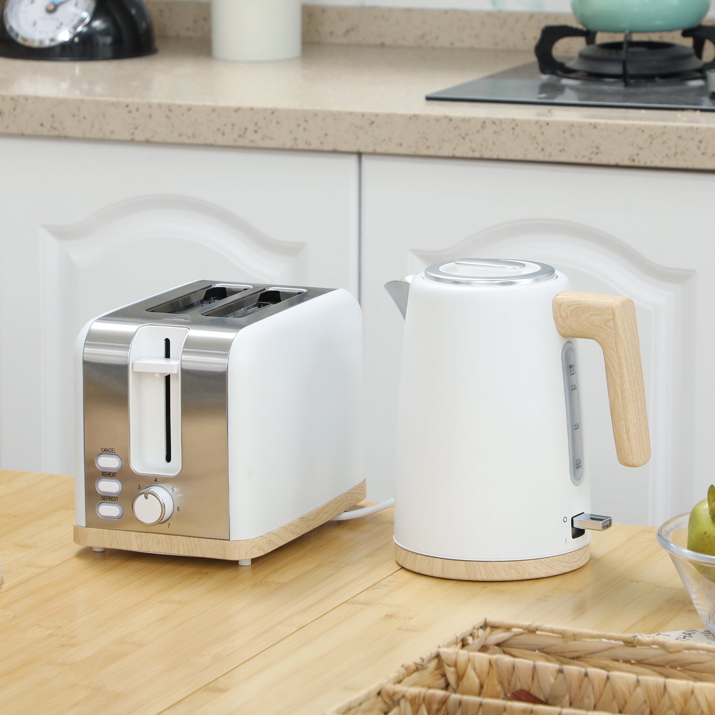 HOMCOM Kettle and Toaster Set, 1.7L 3000W Kettle & 2 Slice Toaster, 7 Levels, Defrost, Reheat, Auto Off, White