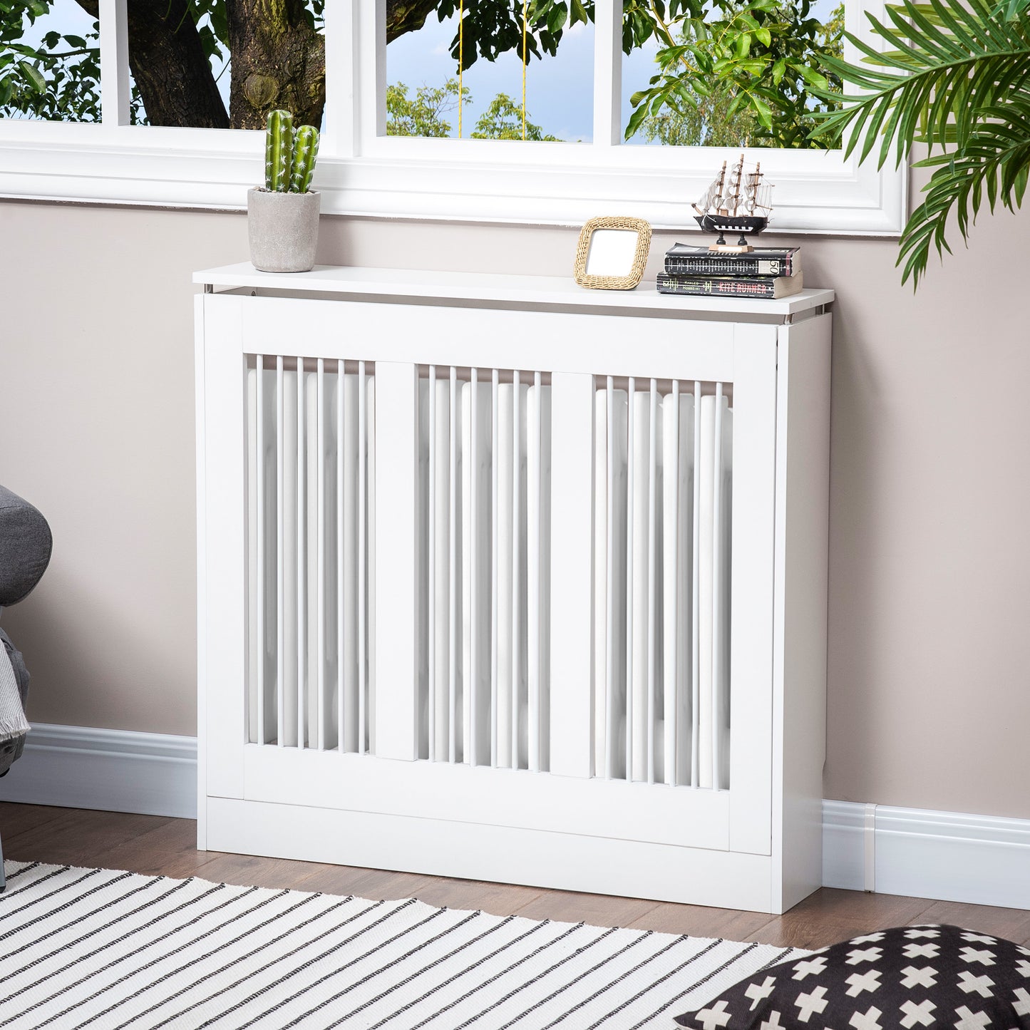 HOMCOM Radiator Cover Vertical Slatted Grille Heater Cover Top Shelf MDF Steel for Heat Circulation 90 x 18 x 84 cm White