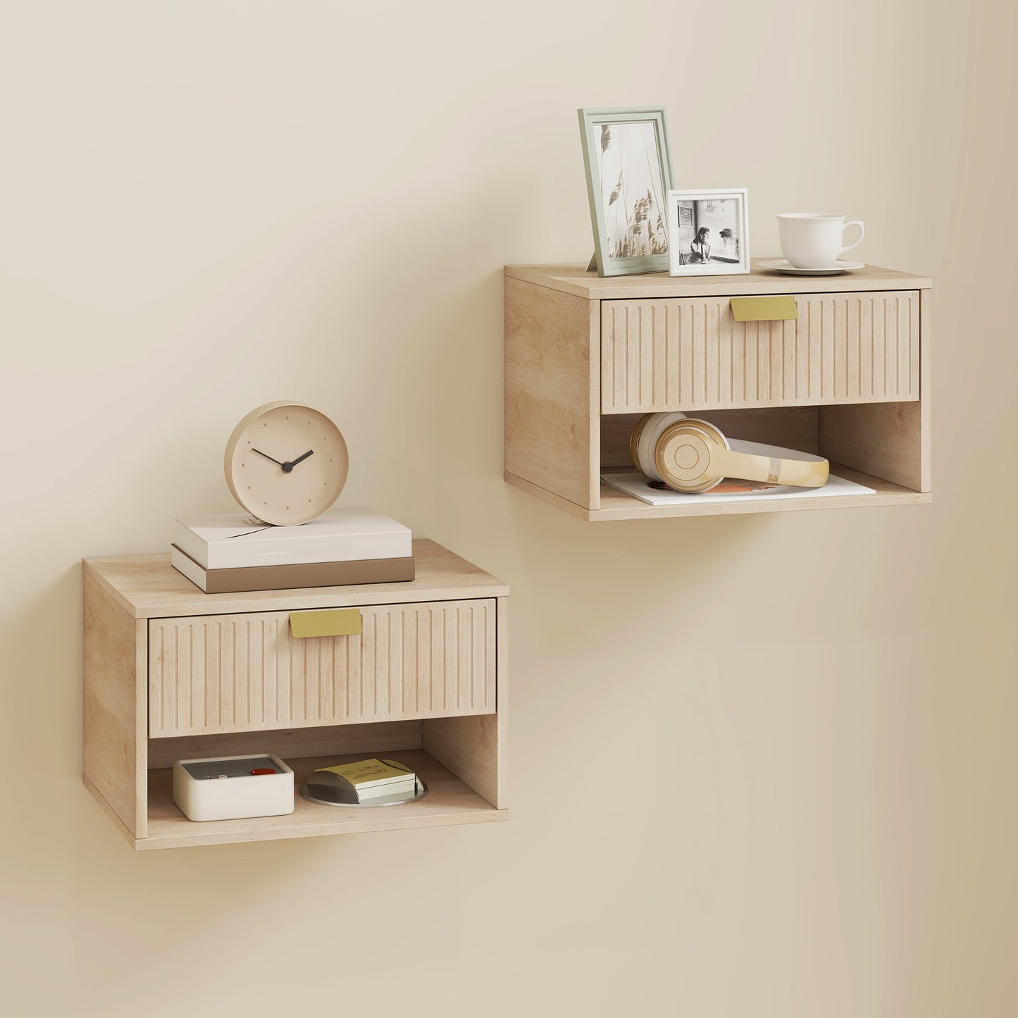 HOMCOM Set of 2 Wall Mounted Nightstands, Floating Bedside Tables with Fluted Drawer and Open Shelf for Small Bedroom, Oak