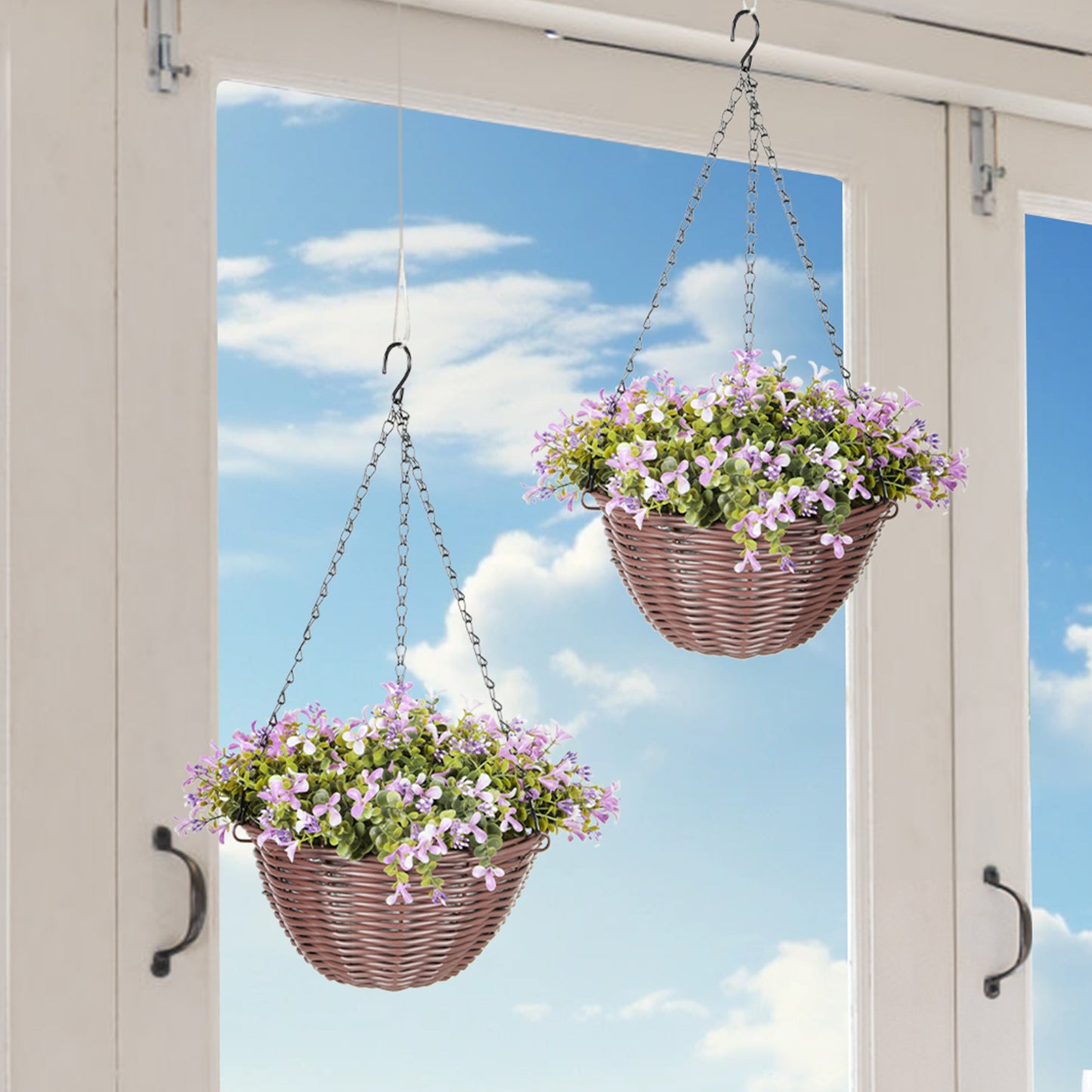 HOMCOM Set of 2 Artificial Flowers in Basket, Decorative Hanging Baskets with 75 Leaves & 15 Flowers for Home or Office Decor, Purple