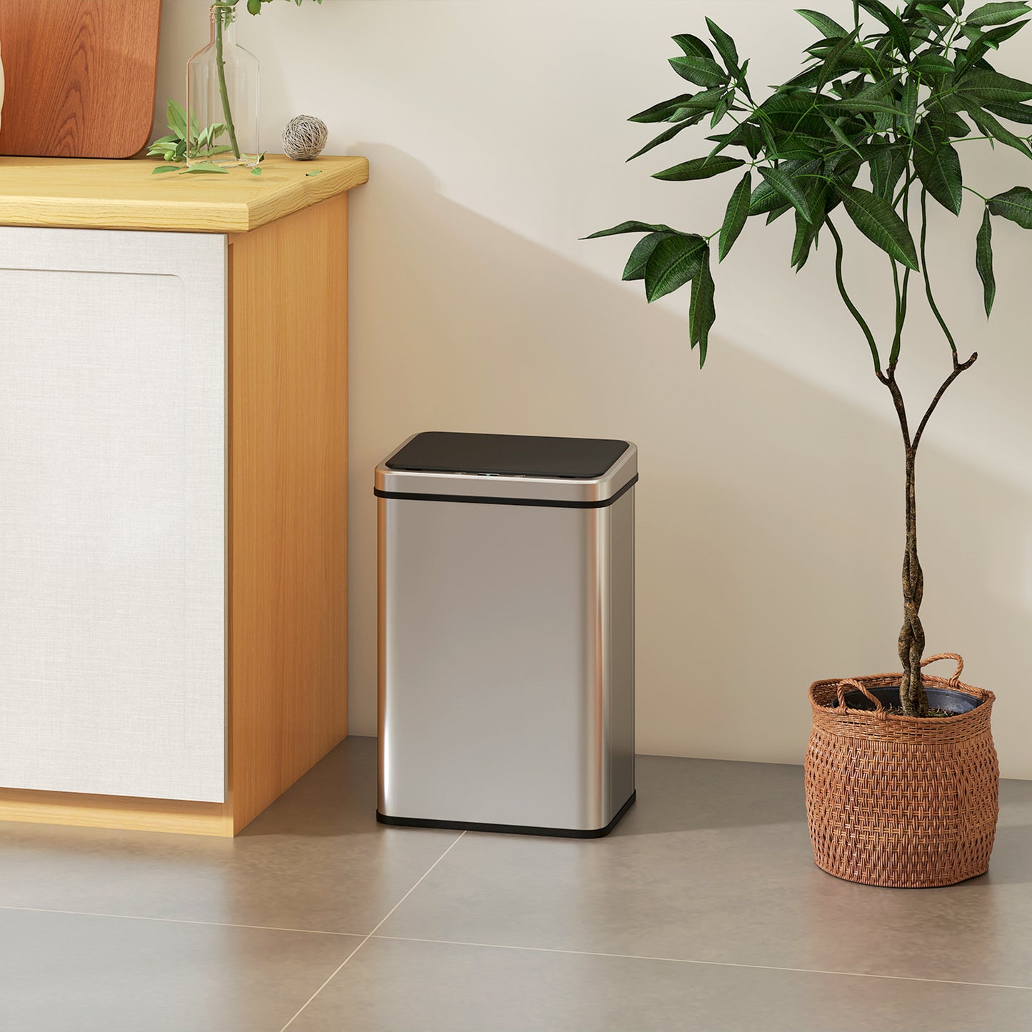 HOMCOM 40L Sensor Bin with Quiet Soft-Close Lid, Automatic Touchless Motion Sensor, Fingerprint Resistant, Silver Tone