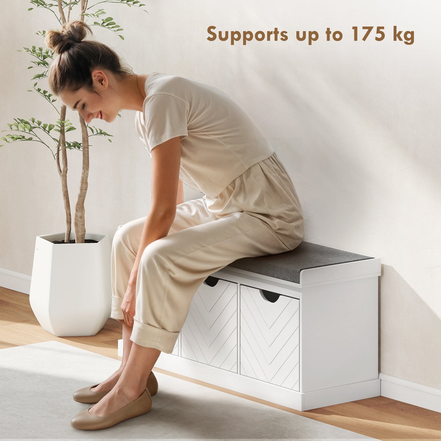 HOMCOM Three-Drawer Shoe Bench, with Seat - White