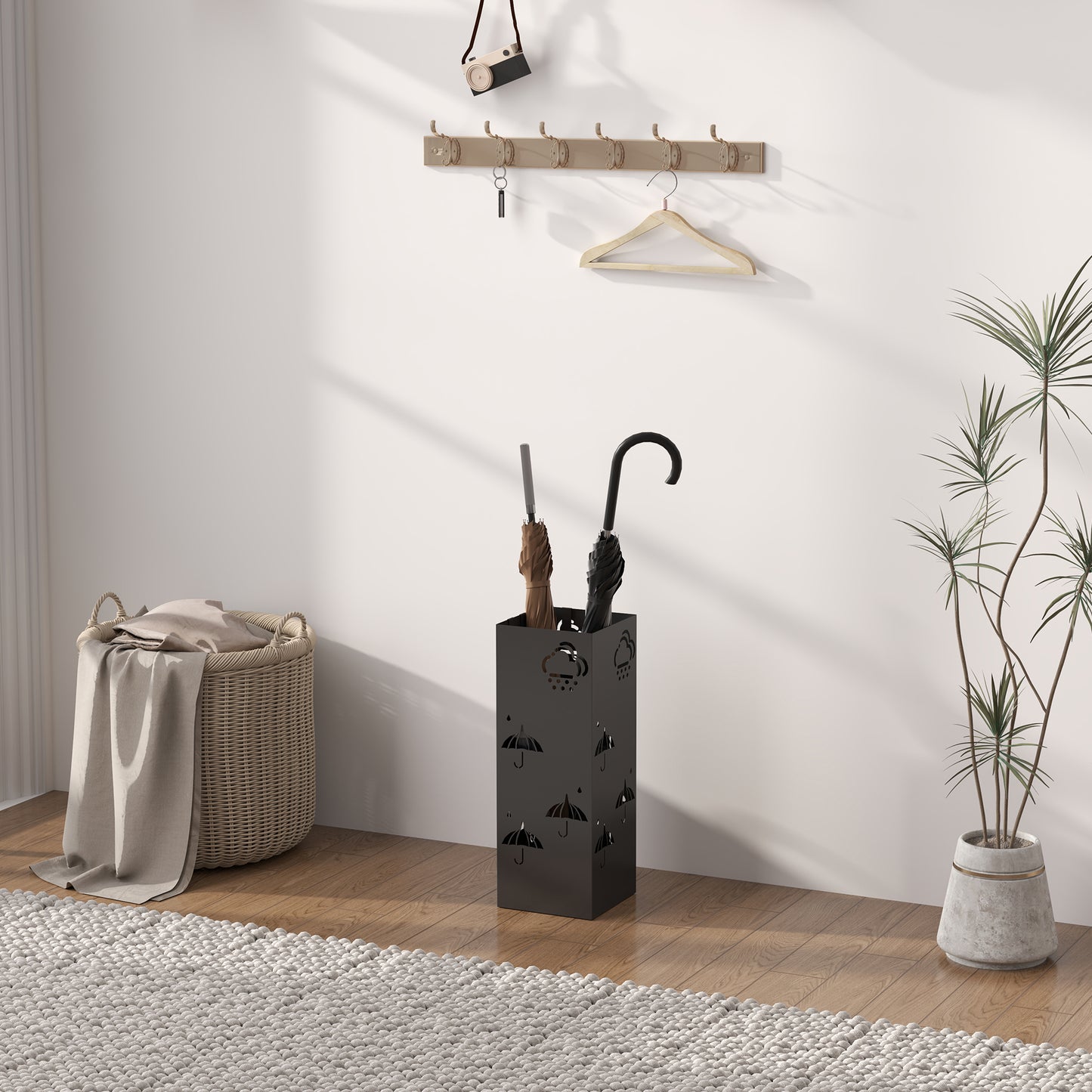 HOMCOM Metal Umbrella Stand, Square Holder with Drip Tray & 4 Hooks, Decorative Rack for Hallway/Entryway, 15.5x15.5x41 cm, Black