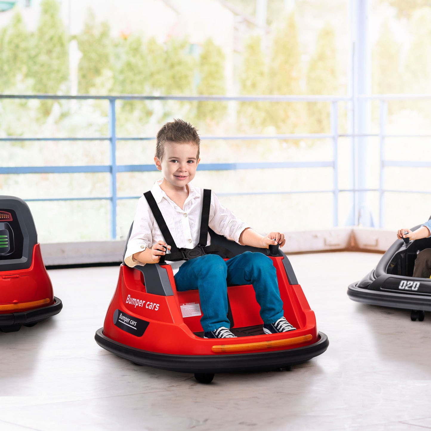 HOMCOM Bumper Car 360° Rotation Spin 12V Kids Electric Car with Lights Music for Ages 1.5-5 Years - Red