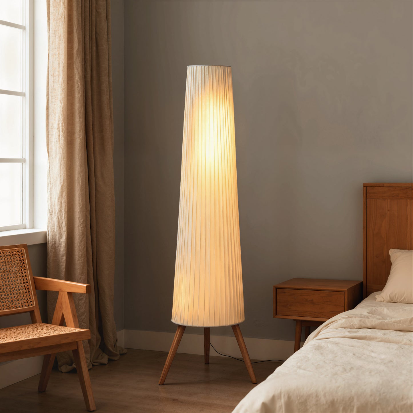 HOMCOM Dimmable Tripod Floor Lamp with Foot Switch, 153cm, White