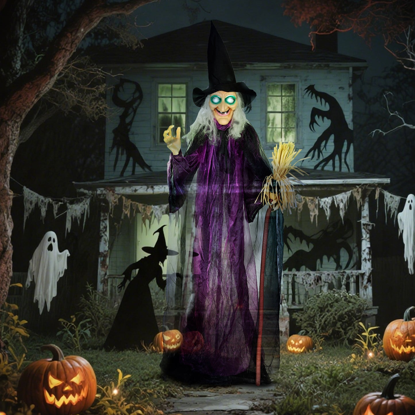 Outsunny 183cm Life Size Halloween Animated Witch & Broomstick with Glowing LED Eyes, Battery Operated Indoor Party Props, Spooky Halloween Decor