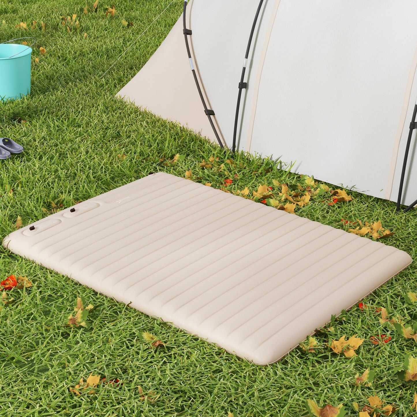 Outsunny Double Size Air Bed with Built-in Foot Pump and Carry Bag White