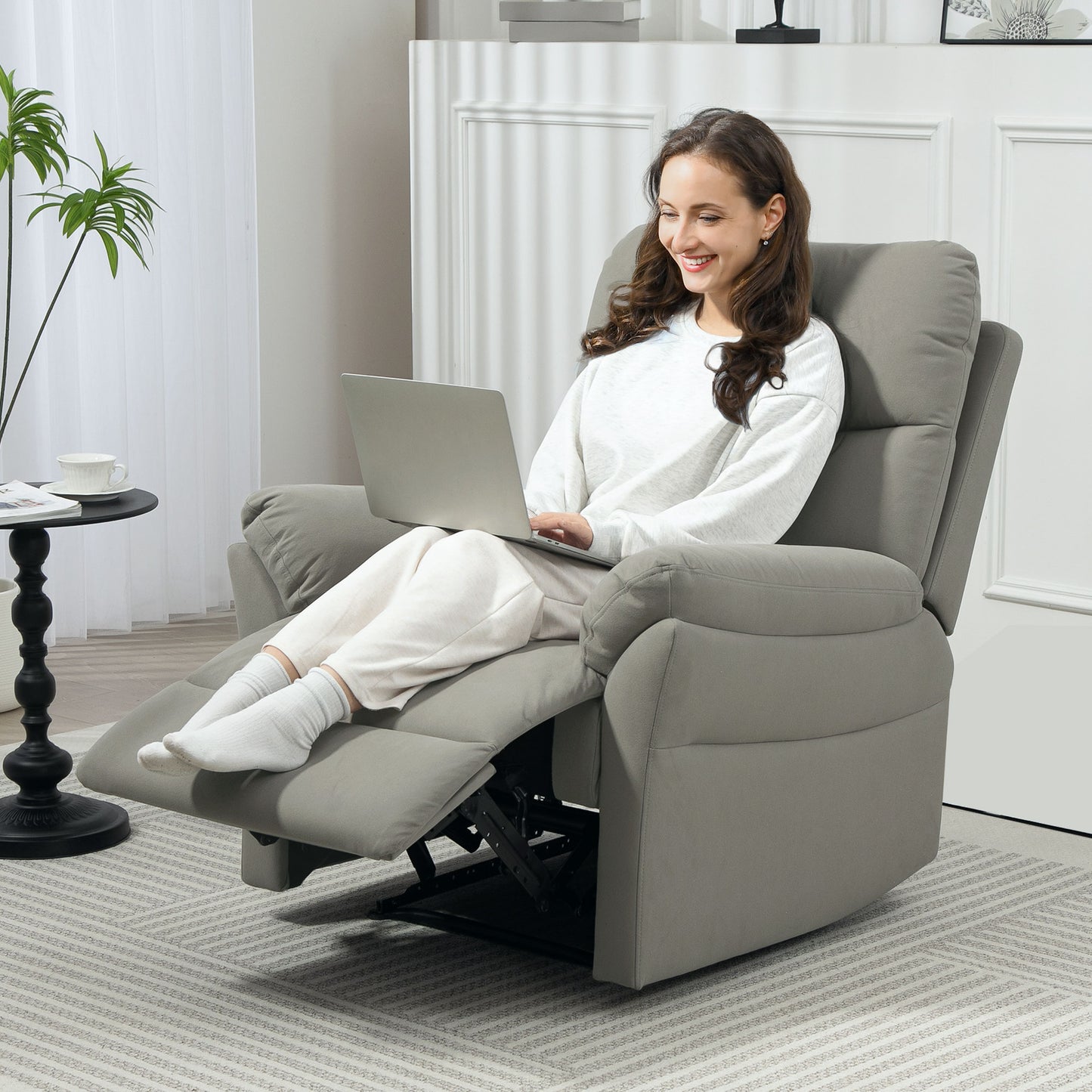 HOMCOM 140° Manual Reclining Armchair, with Footrest - Grey