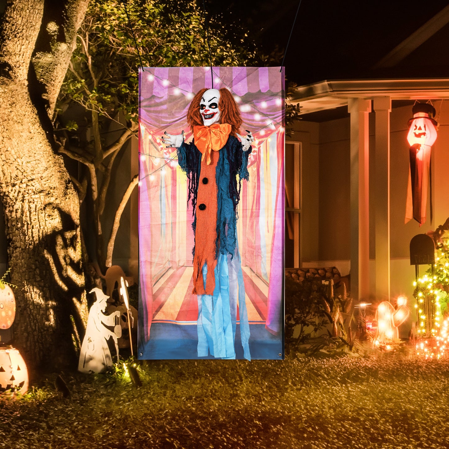HOMCOM Life Size Circus Clown Halloween Decoration, Animatronic w/ Sound Activated, Light Up Eyes, Sound Effects, Animated Prop - 168cm