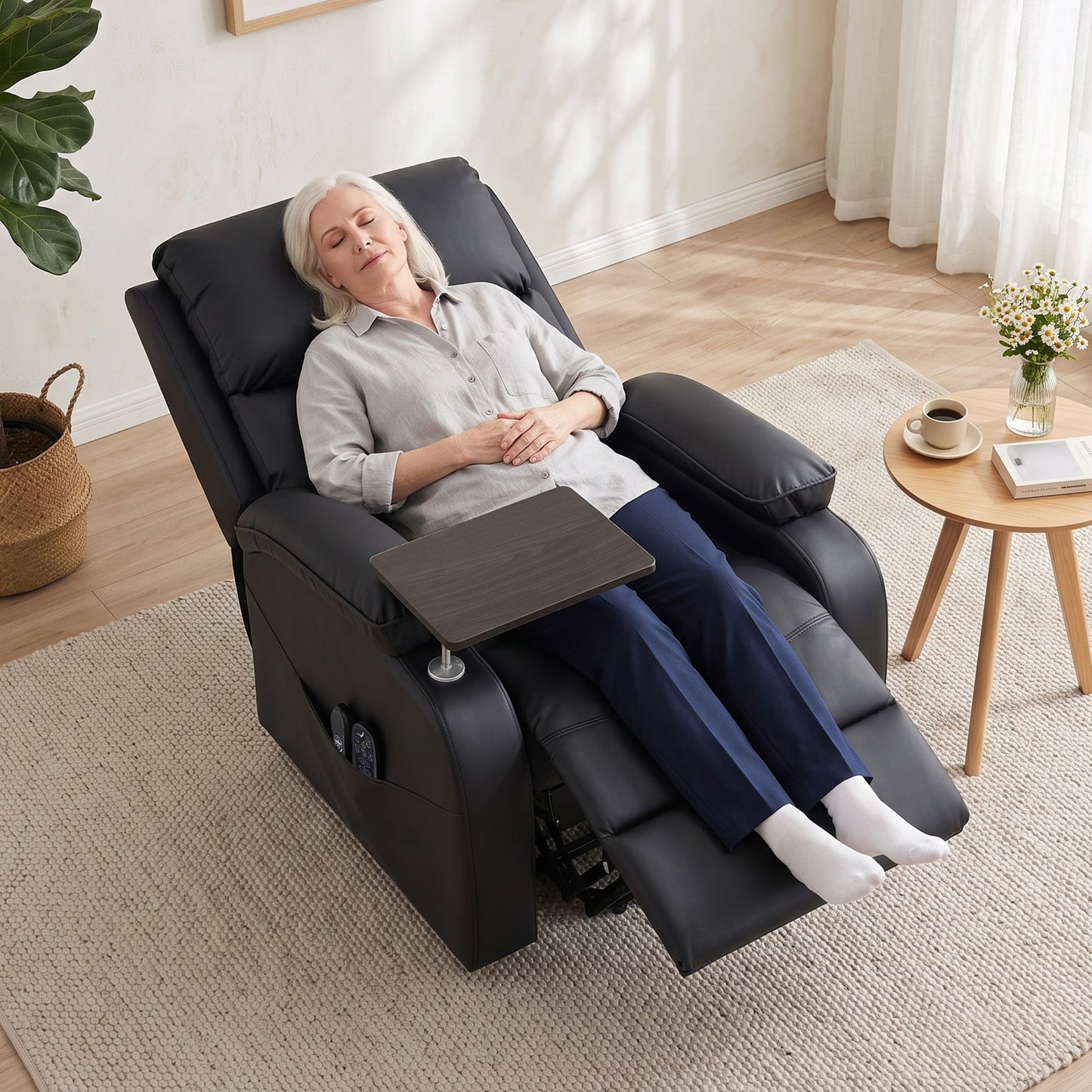 HOMCOM Riser Recliner Chair with Massage and Heat, Electric Lift Recliner Armchair for Elderly, with Side Table, Black