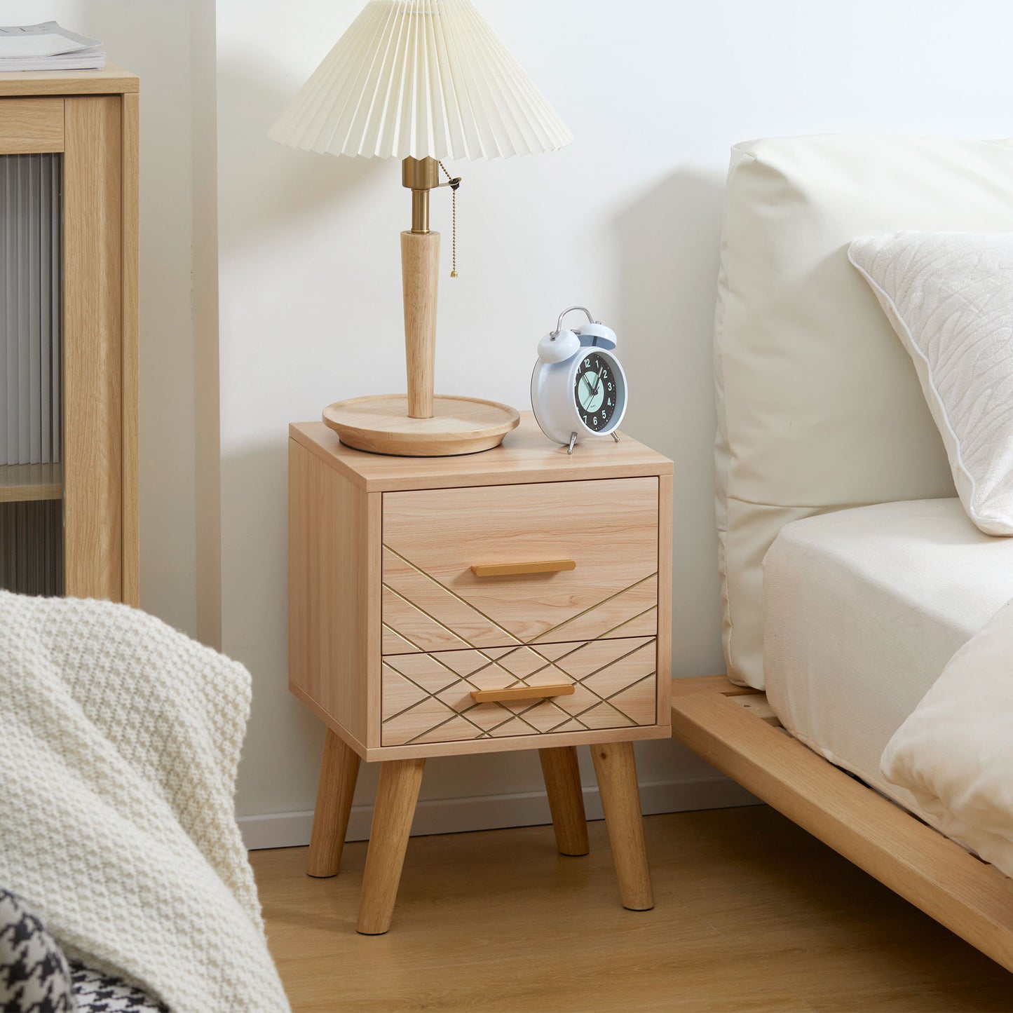 HOMCOM Bedside Cabinet Scandinavian Bedside Table with Drawers Bed Side Table with Wood Legs Natural